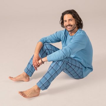 LIVING CRAFTS Schlafanzug PEKKA Hose aus weichem Flanell, Oberteil aus sanftem Interlock