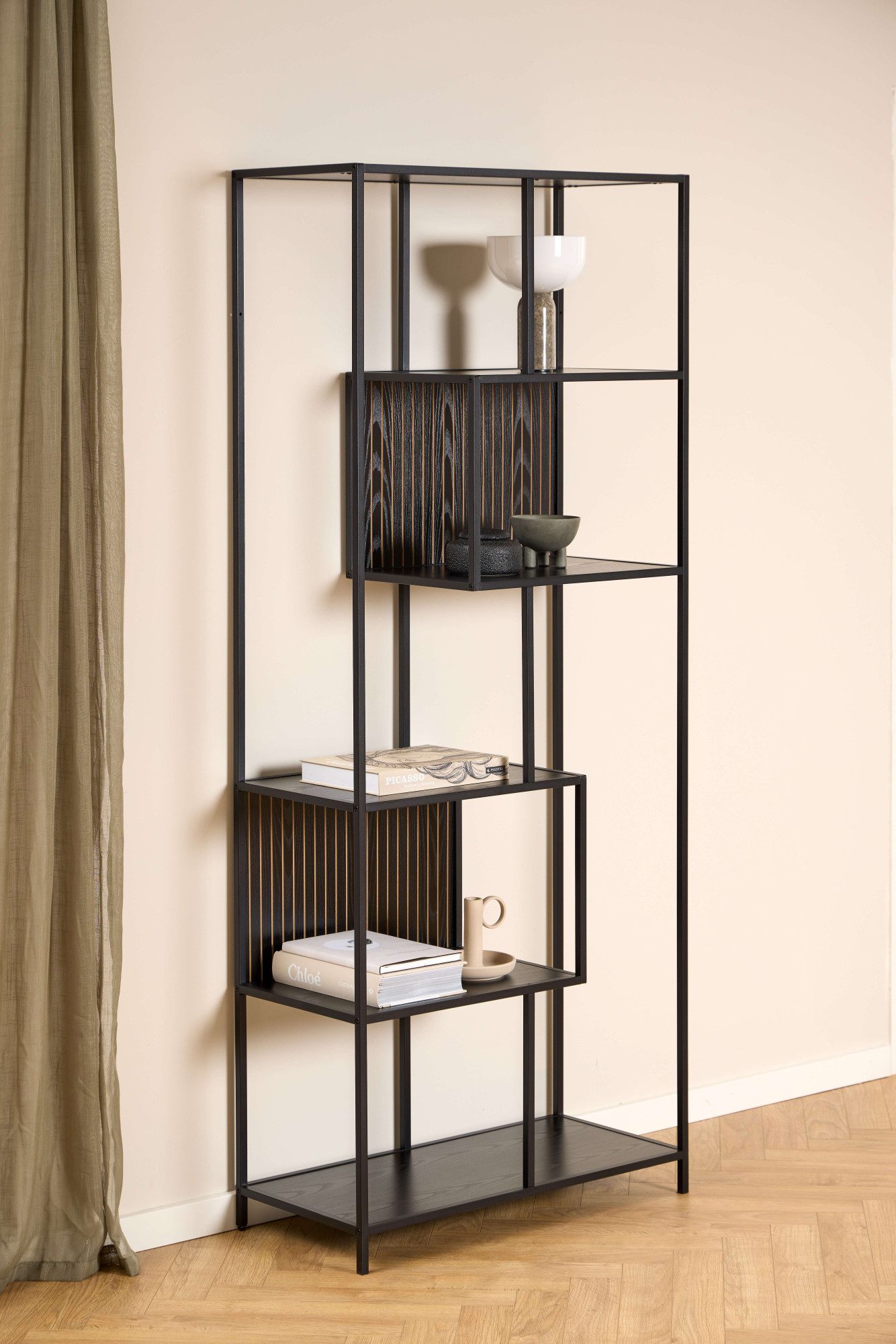 ACTONA GROUP Bücherregal Seaford, Standregal, Regal, Raumteiler, schwarzer Stahlrahmen, 5 Regale, Wendemodul, Breite 77 cm
