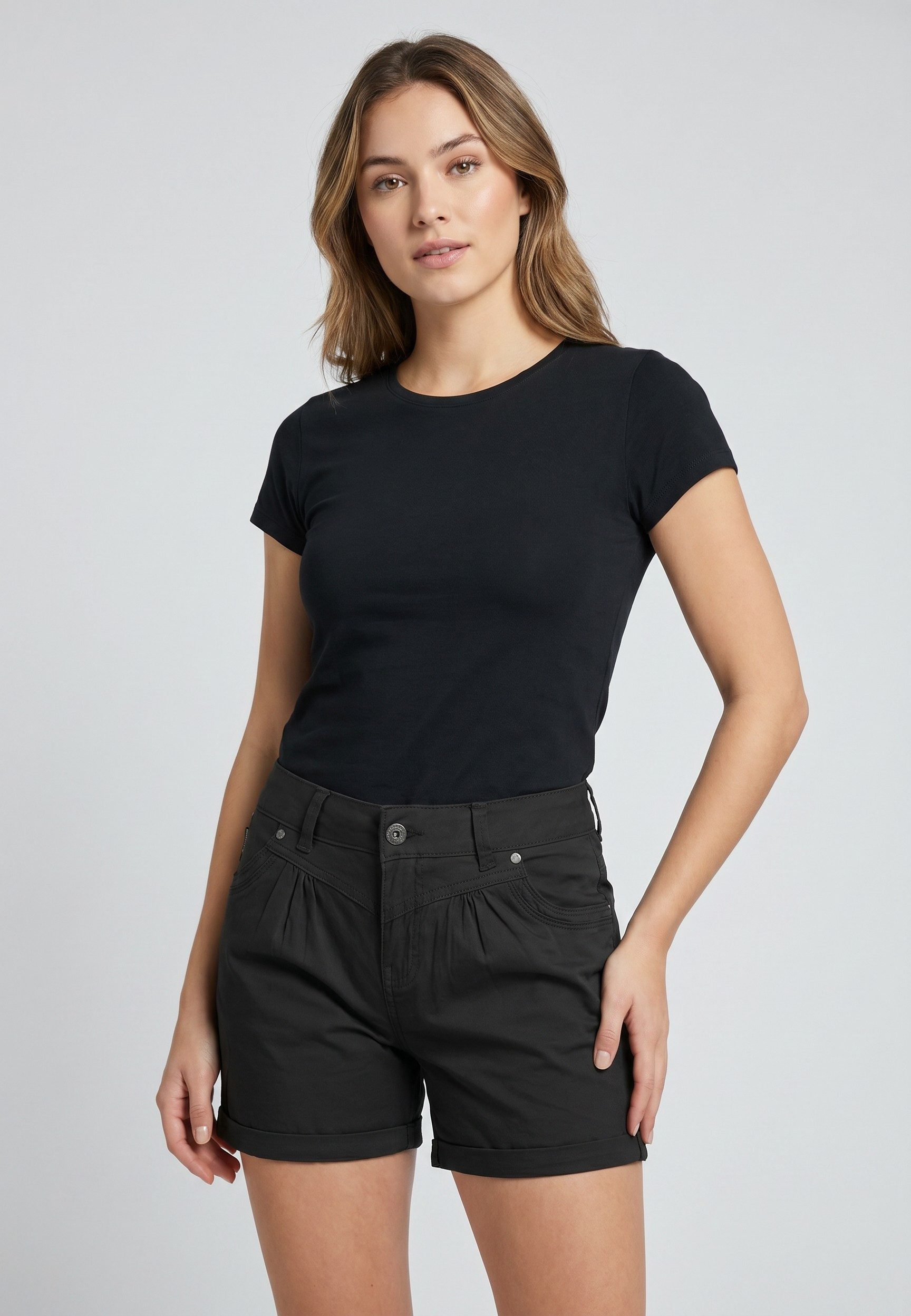 Urban Surface Chinoshorts Damen Stretch-Shorts Chino-Style Bundfalten, stretchy, Aufschlag am Bein