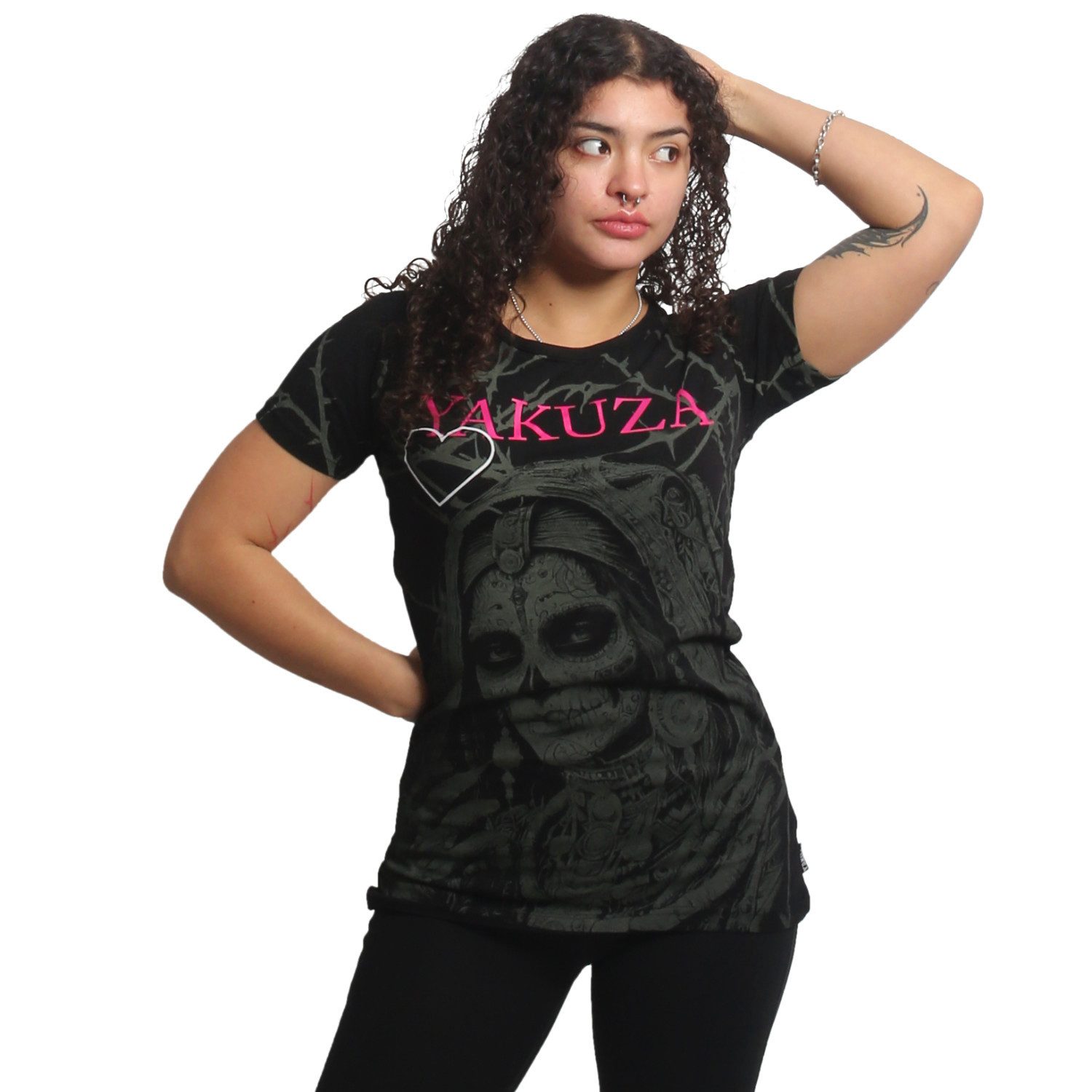 YAKUZA Rundhalsshirt Thorns mit verlängertem Rückenteil