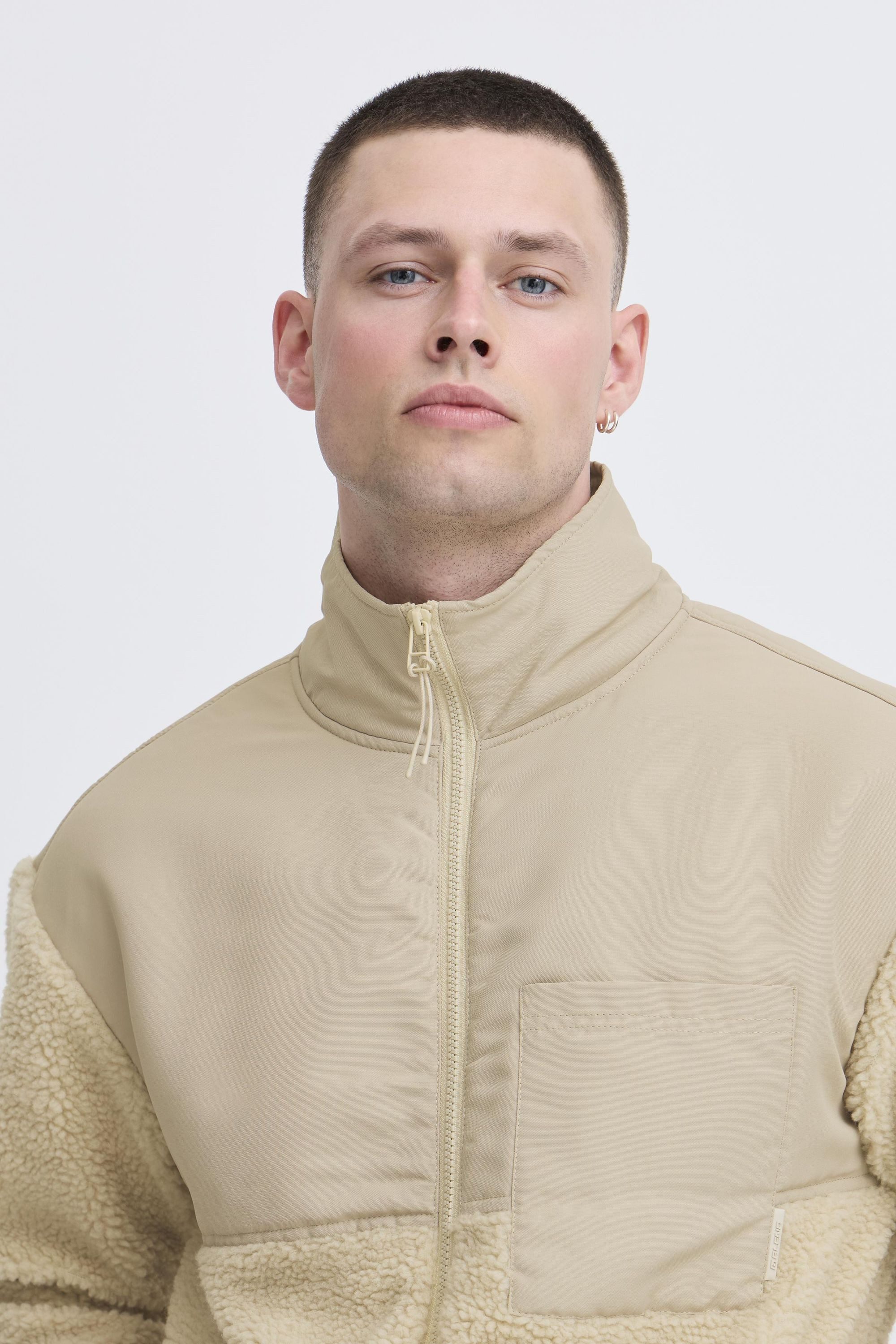 Blend Plüschjacke BHEvon (1-St) Kuschelige Teddyjacke mit Taschen