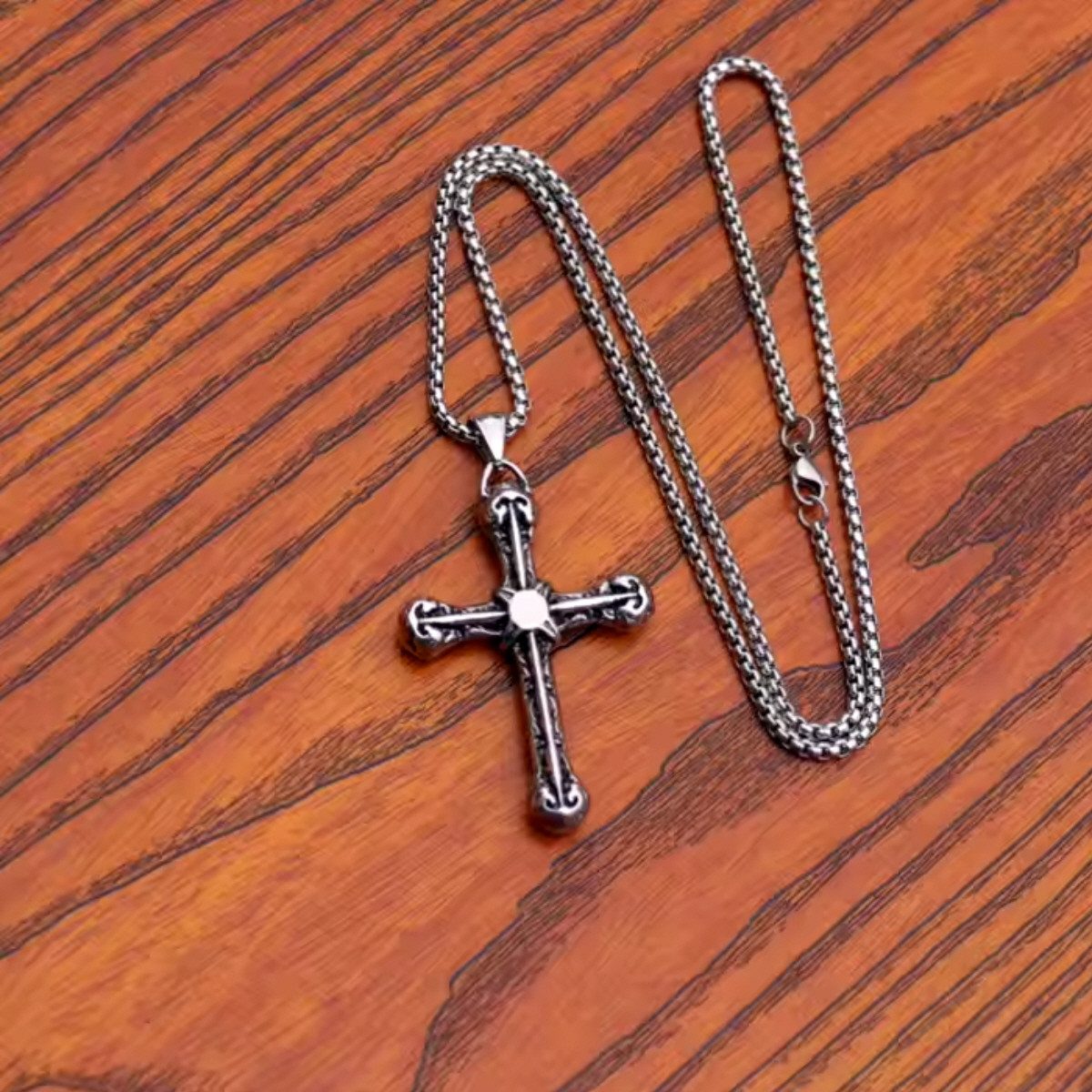ELLAWIL Kreuzkette Edelstahlkette Kette mit Kreuz Anhänger Halskette Kreuzs günstig online kaufen