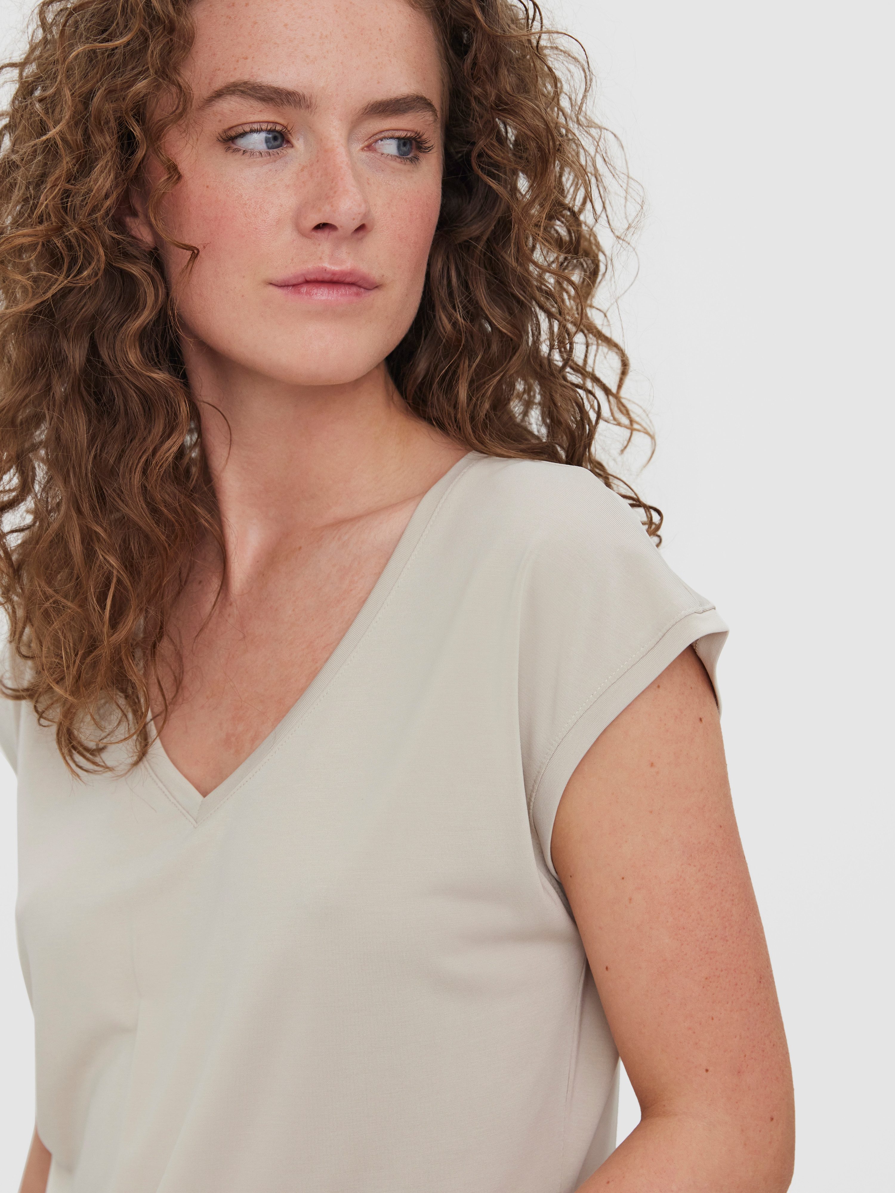Vero Moda V-Shirt VMFILLI SS V-NECK TEE GA NOOS Materialmix, relaxed fit günstig online kaufen