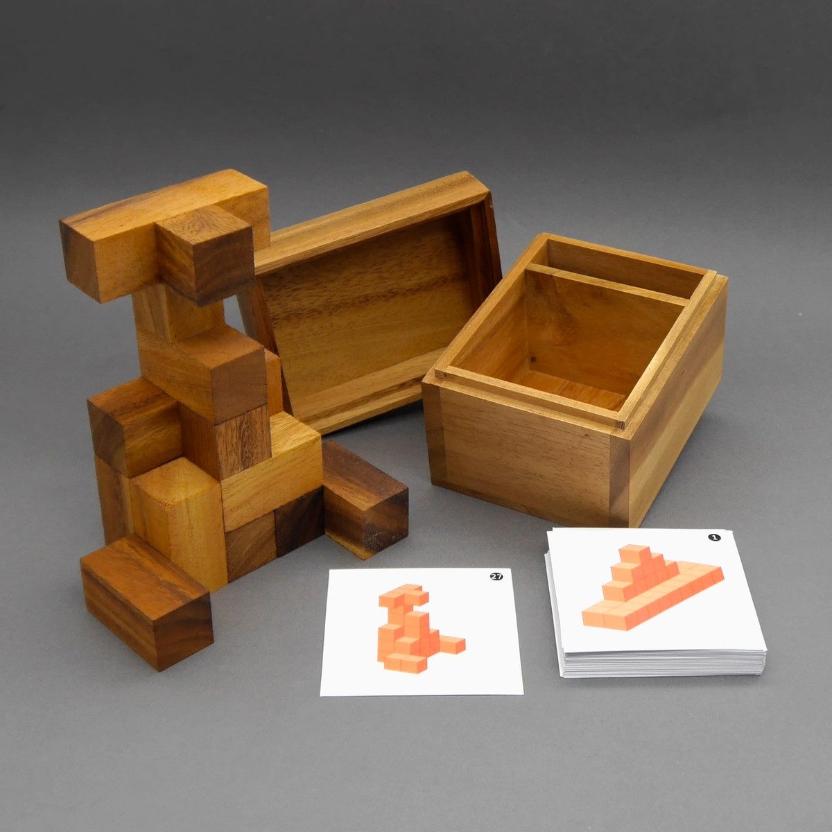 ROMBOL Denkspiele Spiel SOMA WÜRFEL - edles Puzzle mit 50 Karten, 3D-Puzzle, Holzspiel