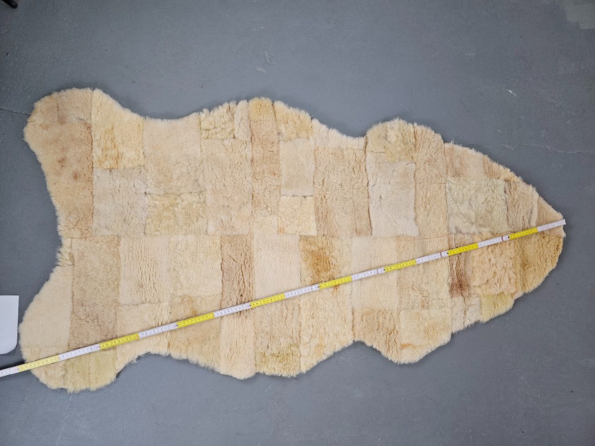 Provellus Fellteppich Patchwork Schaffell Öko Unikat – Beige – Handverlesen, ca. 100 cm