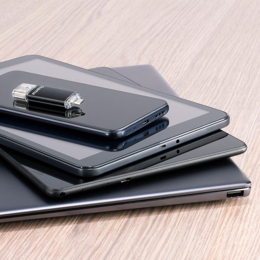 Hama Laeta Twin, USB 3.0 USB-Stick (USB 3.0, Lesegeschwindigkeit 40 MB/s)