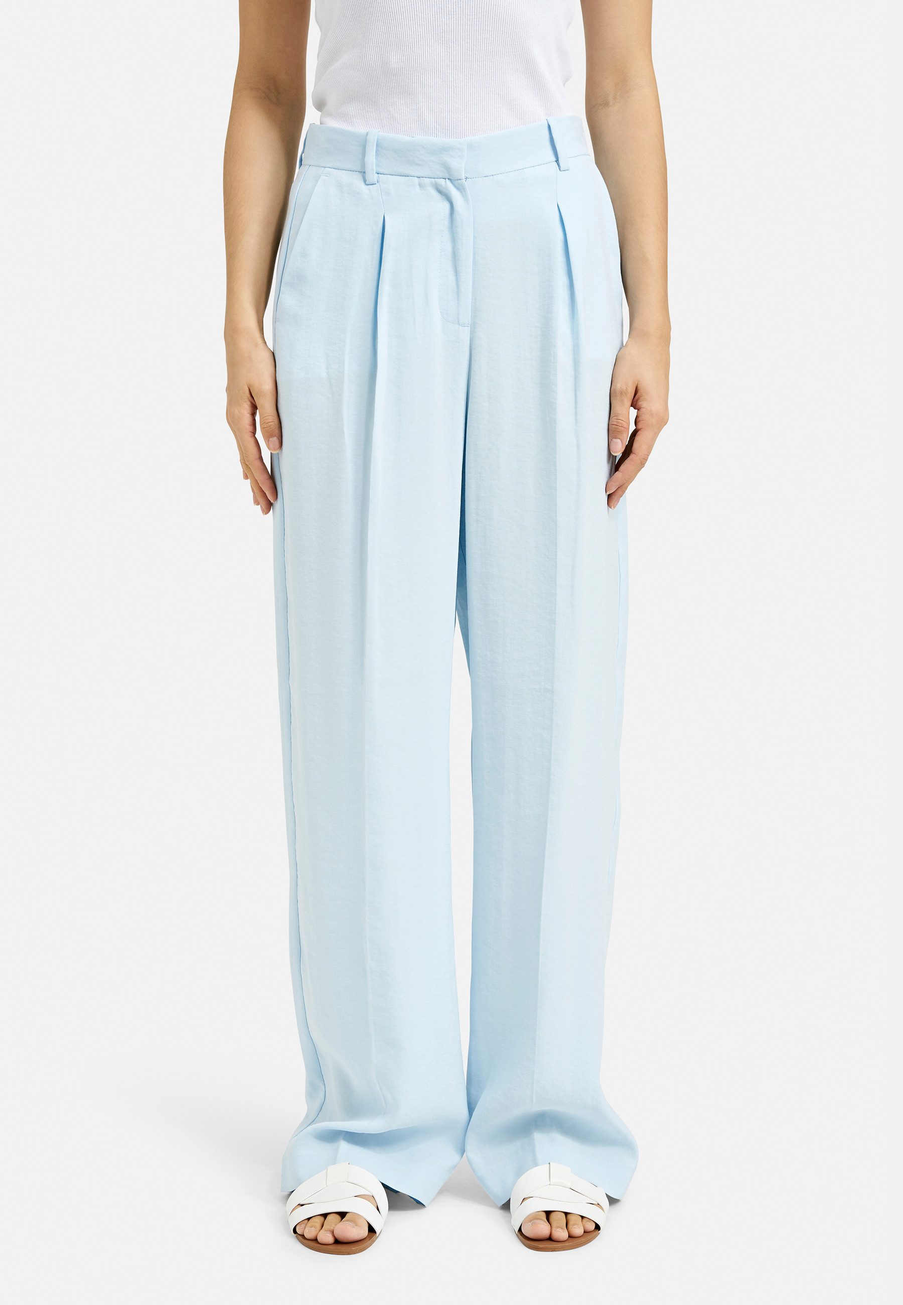 Milano Italy Bügelfaltenhose