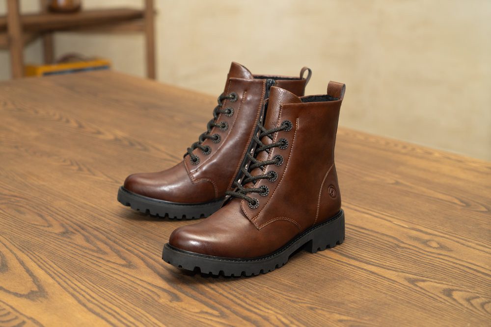 Remonte Schnürstiefelette Schnürboots, Blockabsatz, Profilsohle, mit Lite´n Soft-Ausstattung