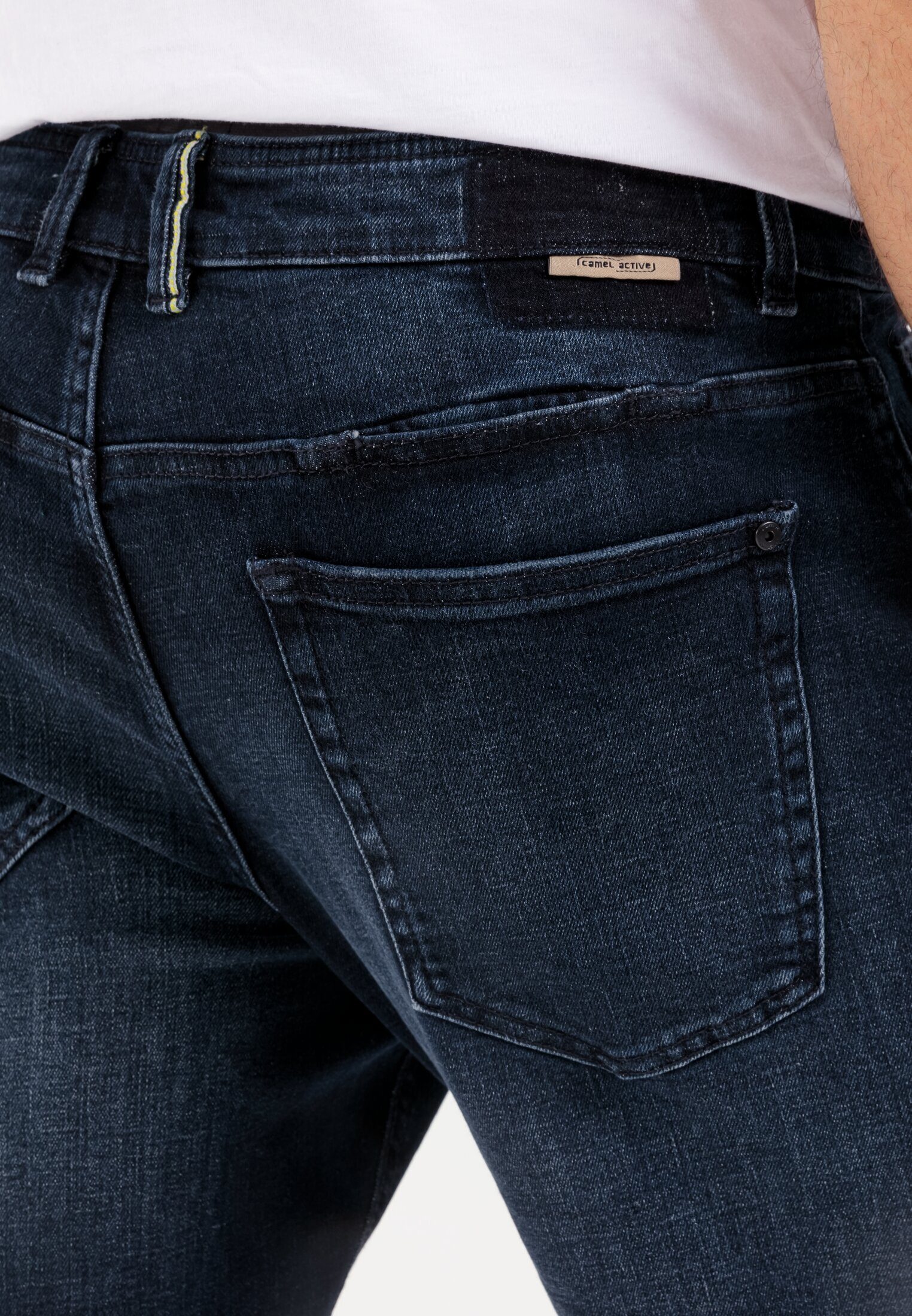 Tapered Smartphone active mit Selvedge Tasche Jeans Fit camel 5-Pocket-Jeans