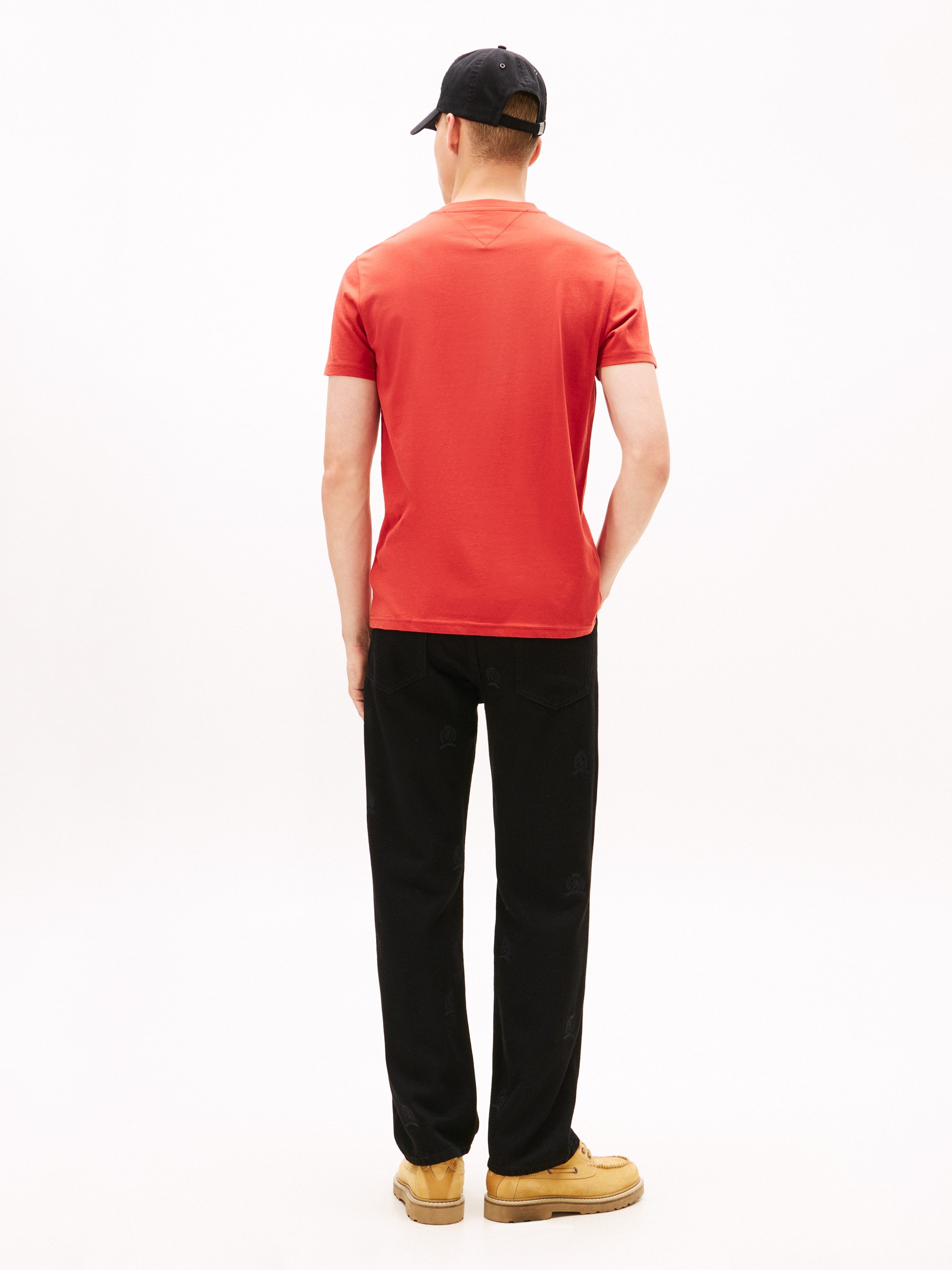 Tommy Jeans T-Shirt TJM SLIM LINEAR CHEST TEE EXT Mit Rundhalsausschnitt – Bild 5 von 5