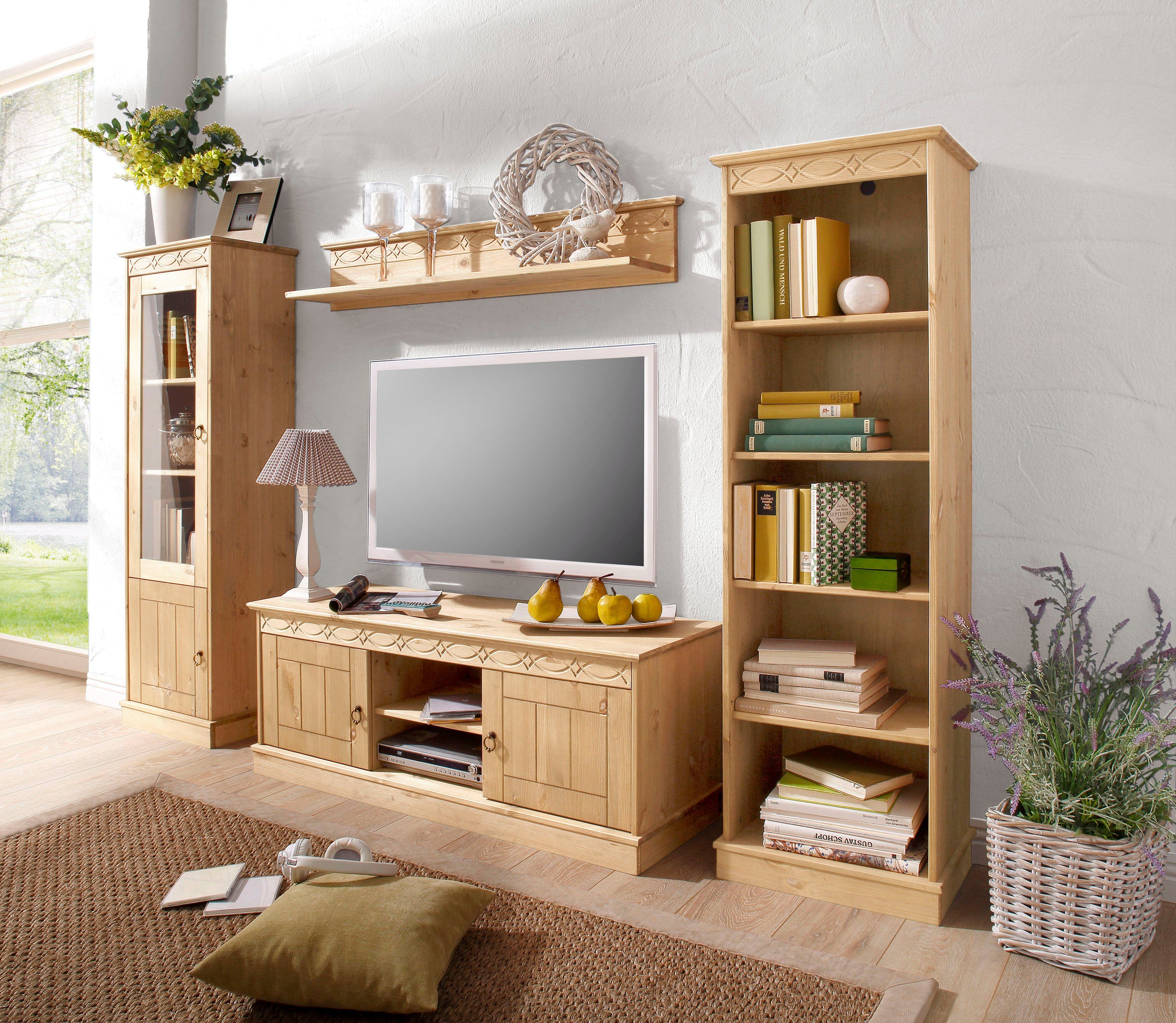 OTTO home Wohnwand Indra, (Set, 4-St), 4-teiliges Set: Vitrine, Lowboard, Wand- & Standregal, Kiefer massiv