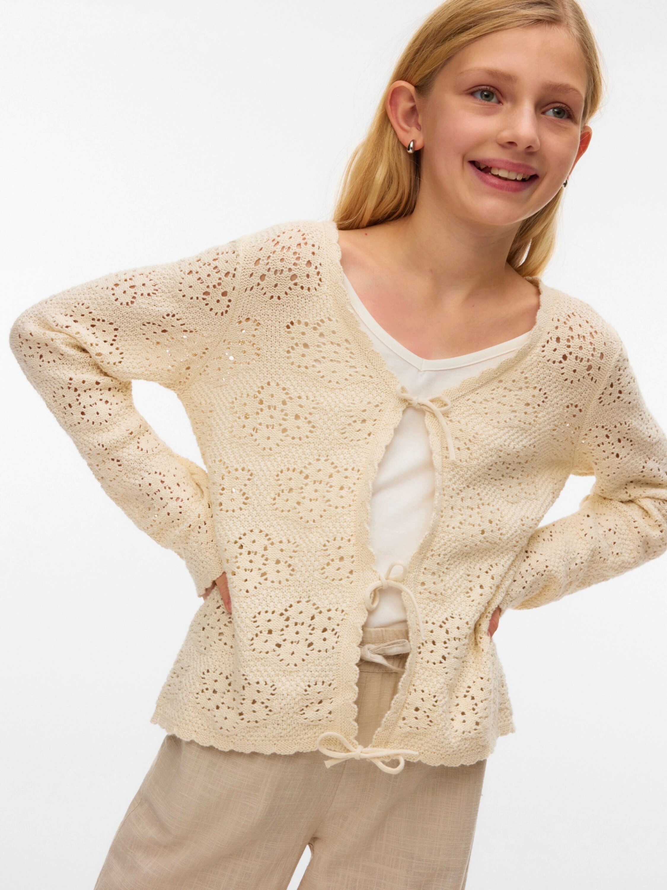 Vero Moda Girl Strickjacke VMAVA (1-tlg) Lochmuster