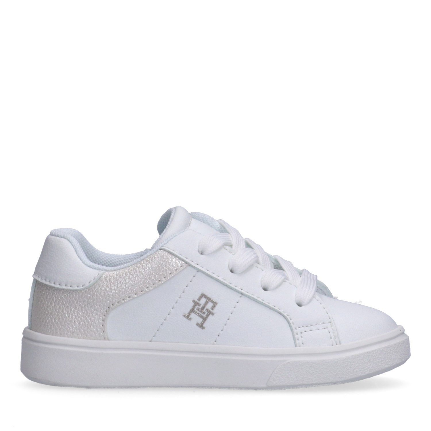 Tommy Hilfiger Sneaker Schnürschuh, Freizeitschuh, Retro Sneaker mit TH-Logo