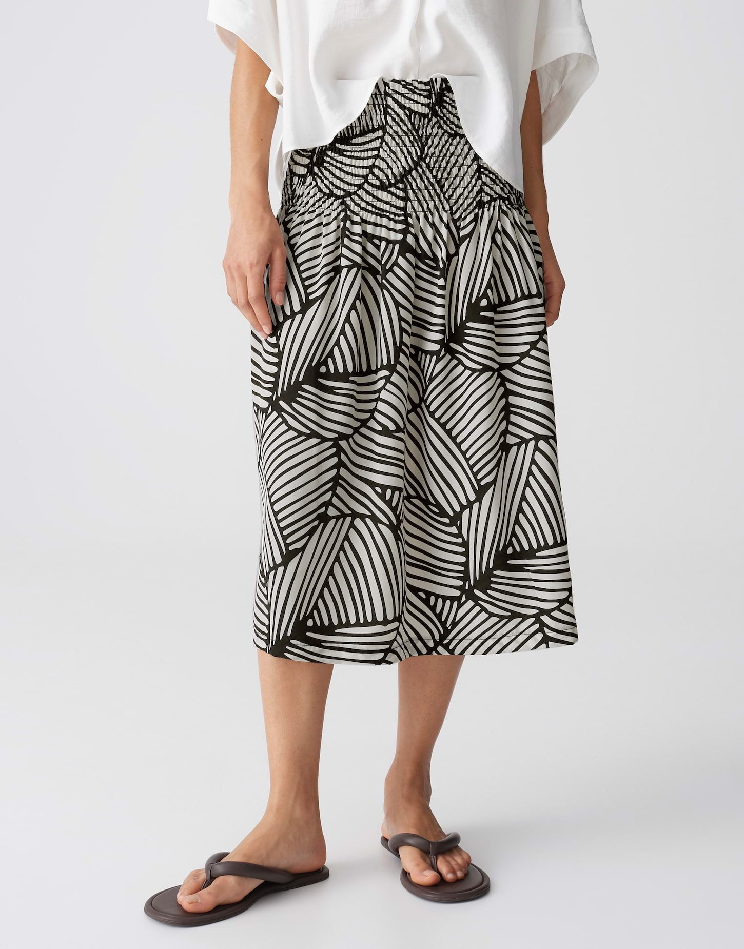 OPUS Midirock Ropani botanical Ideal für entspannte Casual Looks im Alltag
