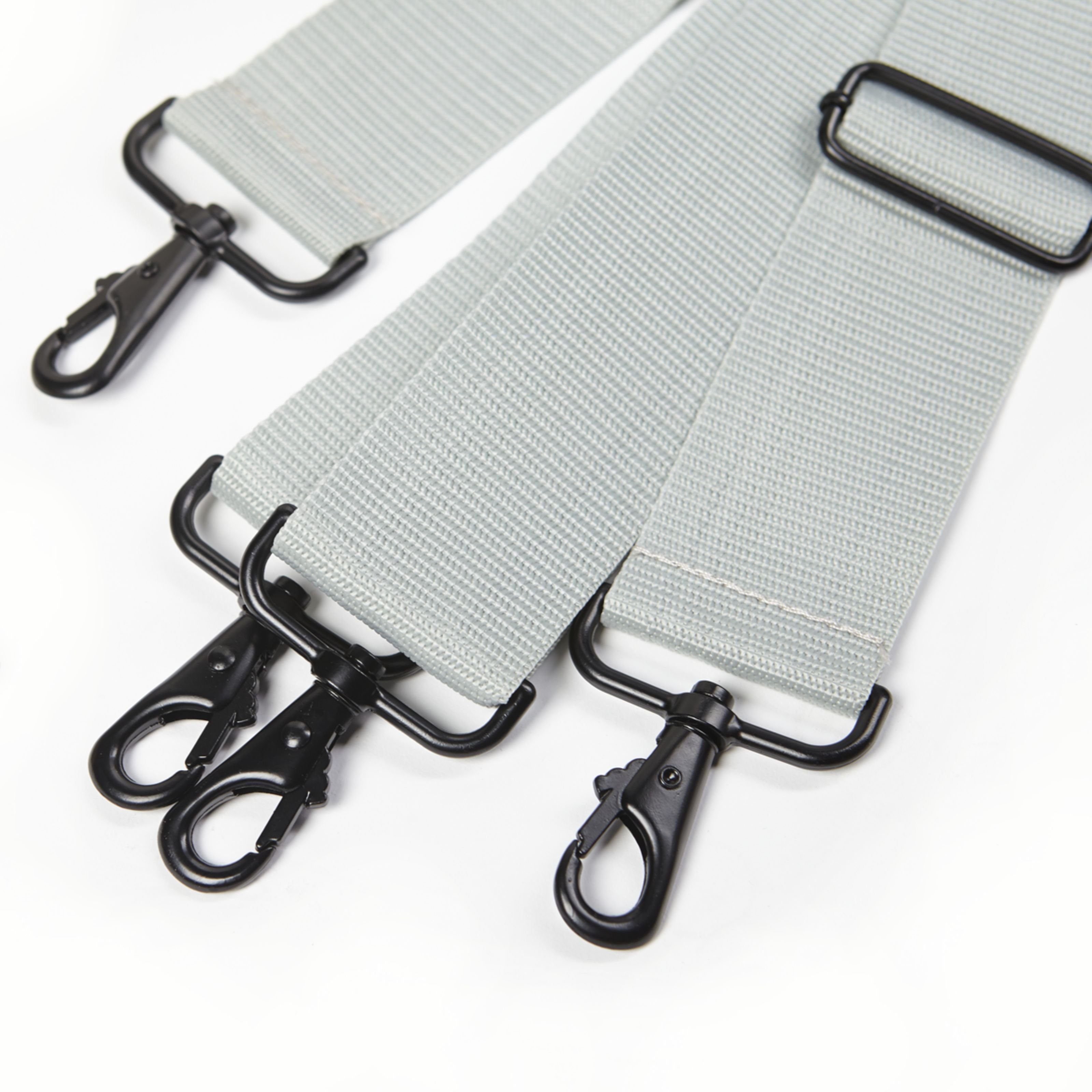 FAME Bass Drum,Junior Marching Bass Drum 16"x7" Weiß Leichte Kinder Trommel Inklusive Gurt Schlägel Stimmschlüssel Ideal für Karnevalszüge Musikvereine Schulen Ab 5 Jahren, Marching, Bass Drums, Junior Marching Bass Drum, Kinder Trommel, Karnevalszüge