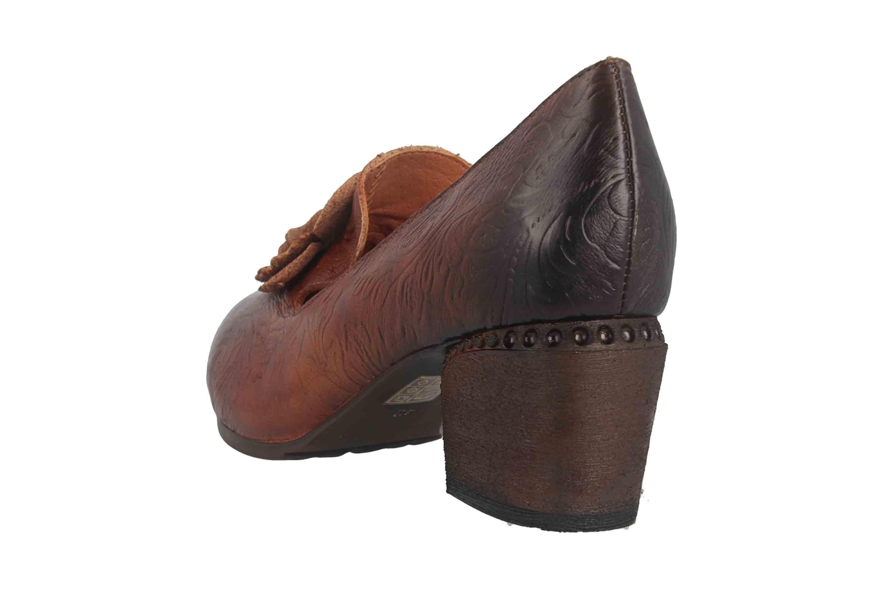 Spring Step NOORA-BR Pumps