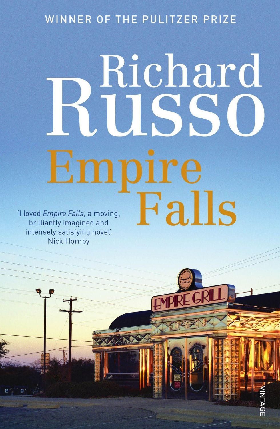 Empire Falls / Richard Russo
