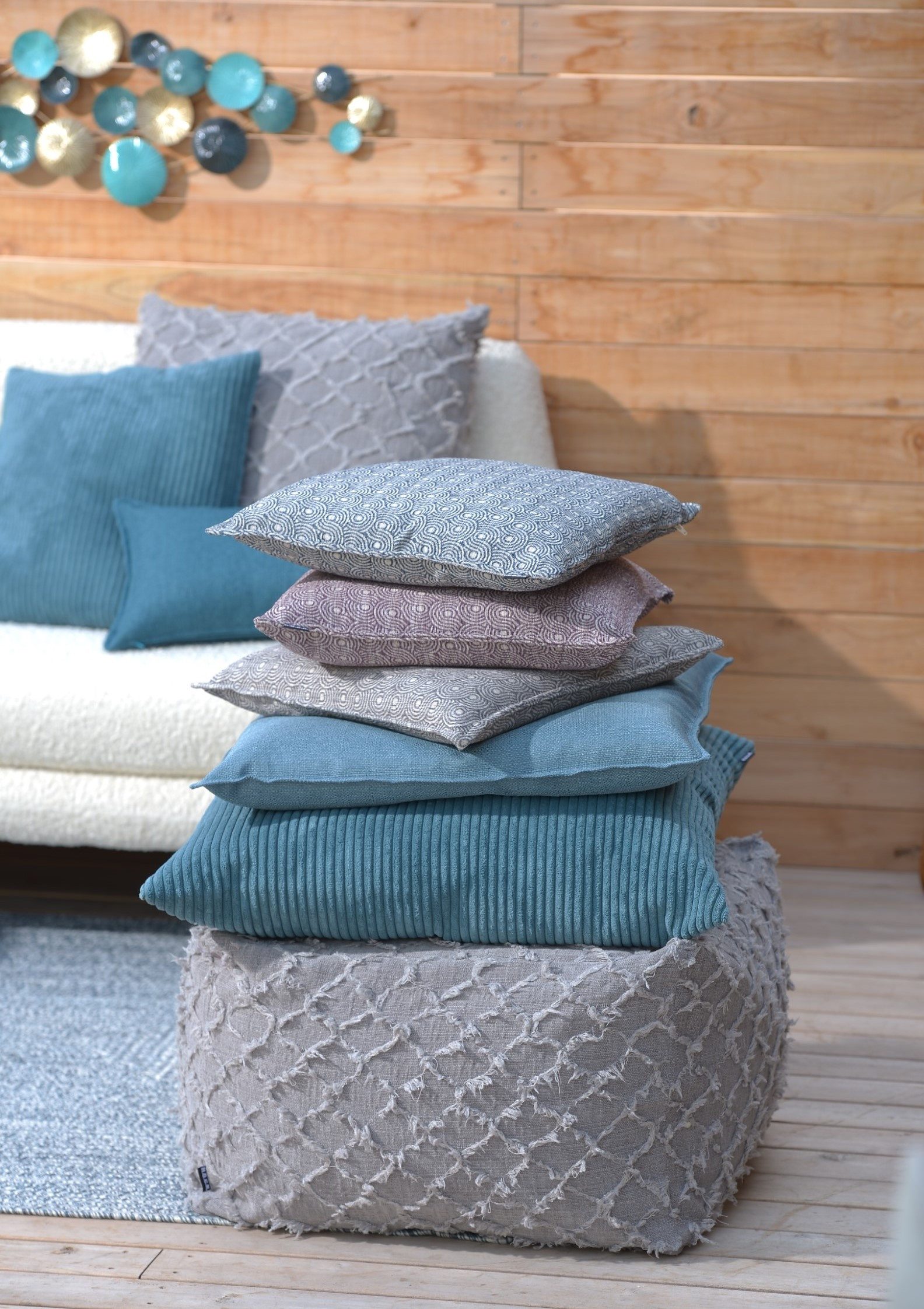 H.O.C.K. Sitzhocker H.O.C.K. Nuvole Bean Cube Hocker Pouf 55x55x35cm grau mit Fransen, Hocker, Barhocker & Sitzhocker, Pouf, Badhocker, Wohnzimmer Hocker