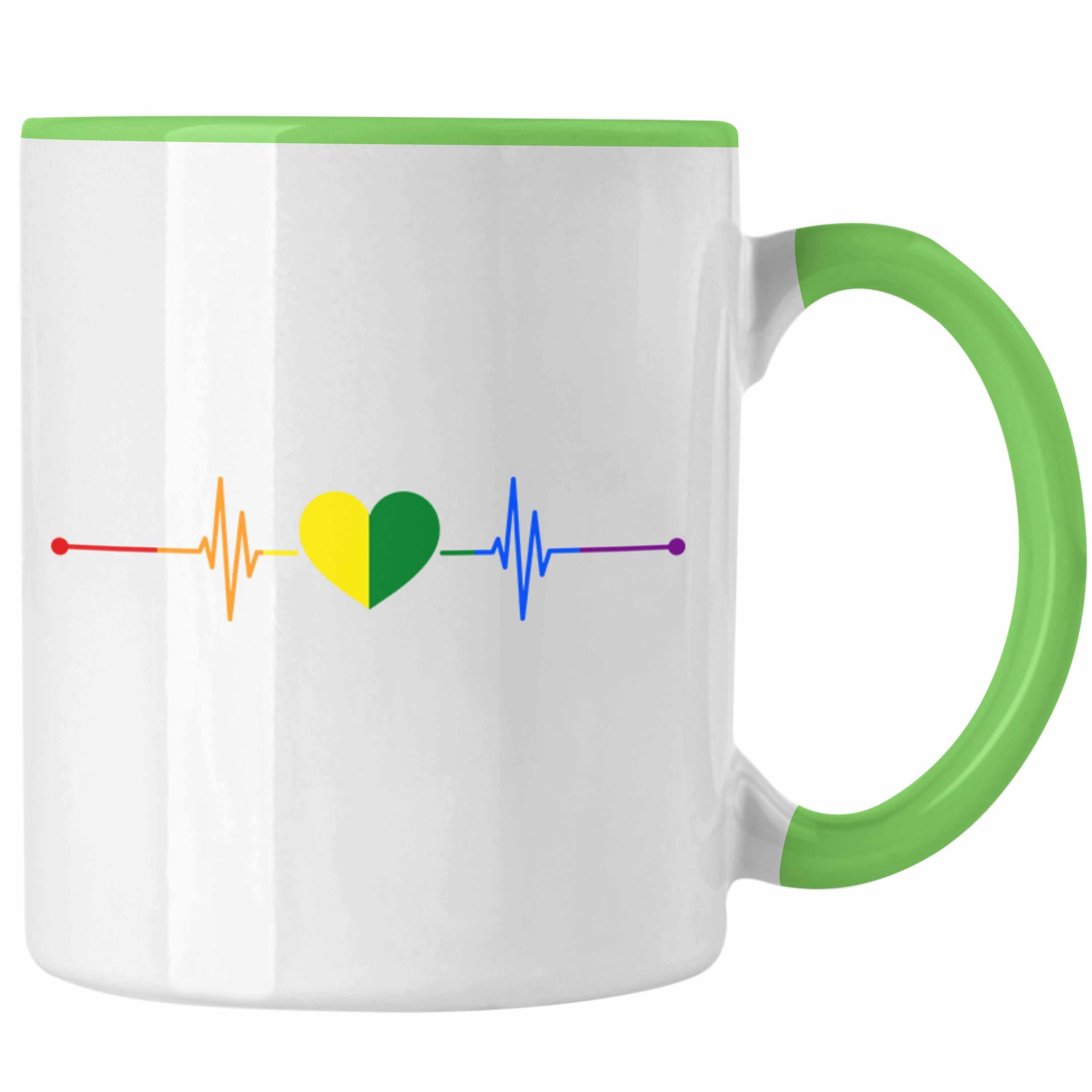 Trendation Tasse Trendation LGBT Regenbogen Transgender Flagge - Lesben Tasse Geschenk Pride Herzschlag Grafik Grün Schwule