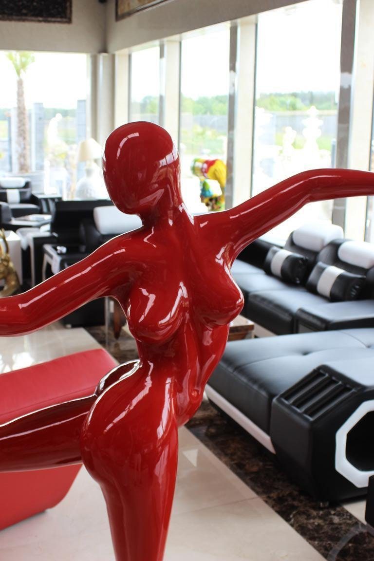 JVmoebel Dekofigur Moderne Ballerina Skulptur aus Handbemaltem Stuckgips, Made in Europa