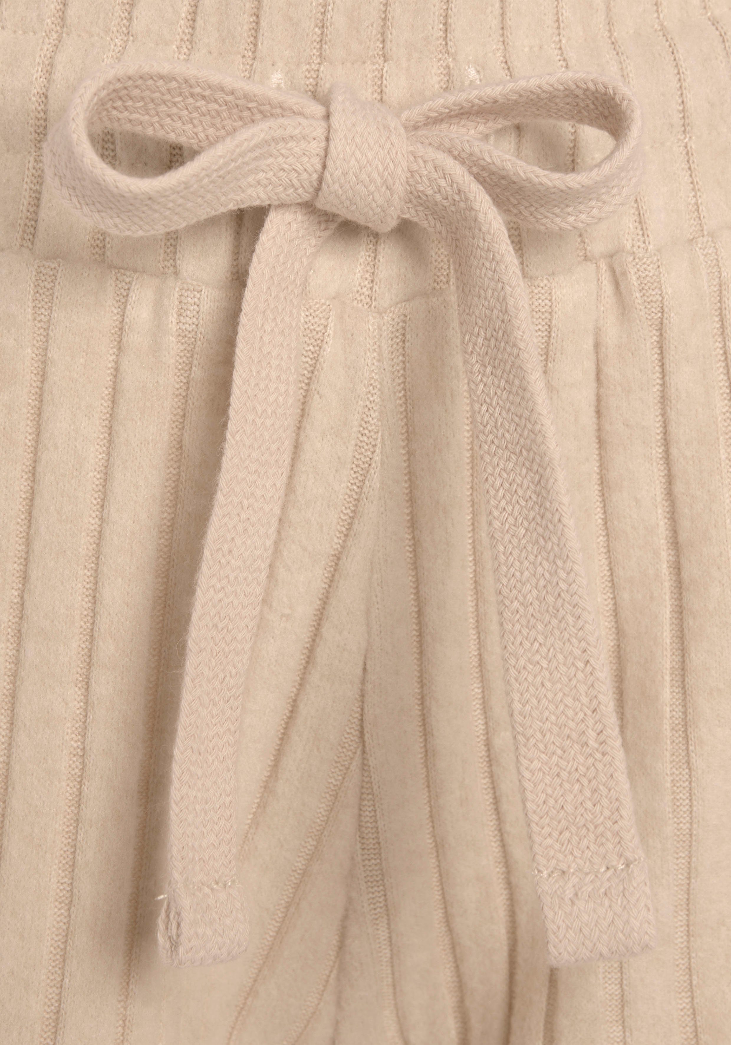 LASCANA Shorts Lounge-/ Strickshorts meliert mit Bindeband, Loungewear