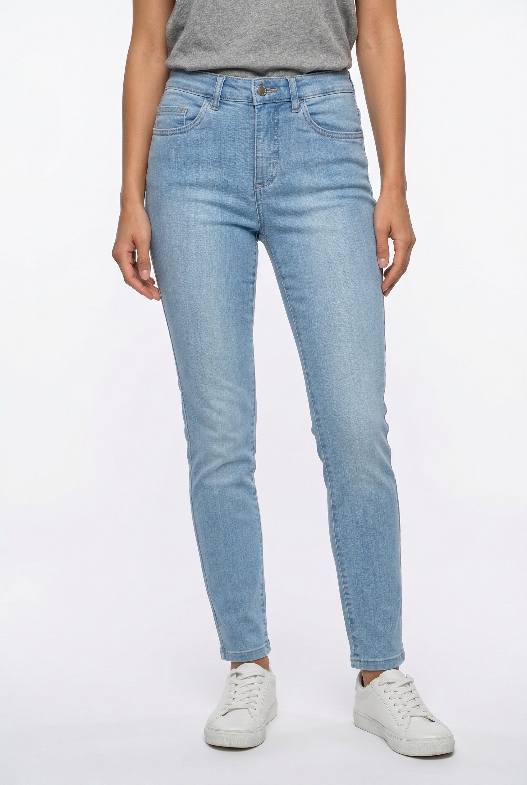 bonprix Straight-Jeans (1-tlg) Regular Fit, Komfort-Stretch-Material, leichte Stoffqualität