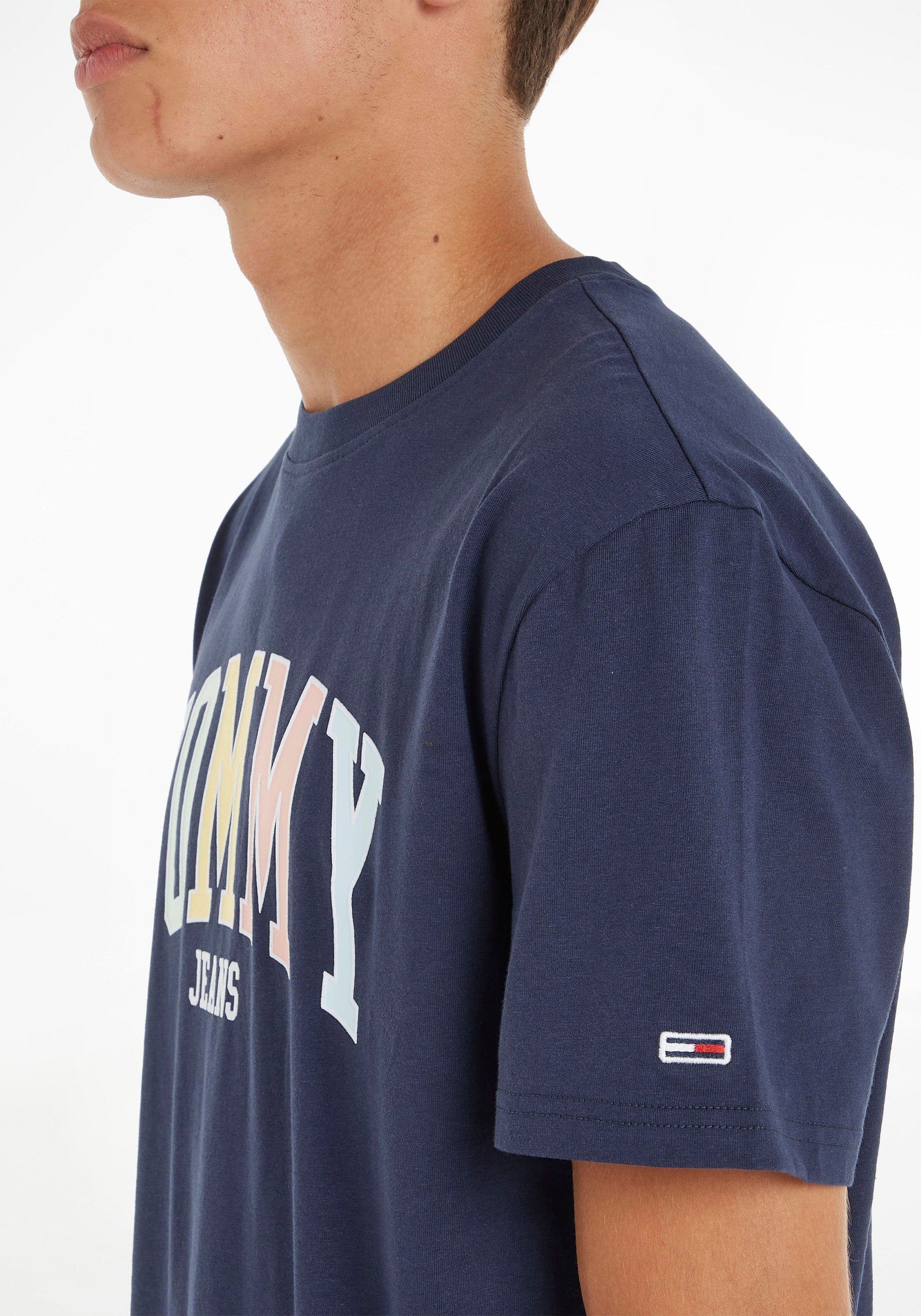 Tommy Jeans T-Shirt TJM CLSC COLLEGE Logo-Frontmotiv großem TEE TOMMY POP TwilightNavy mit