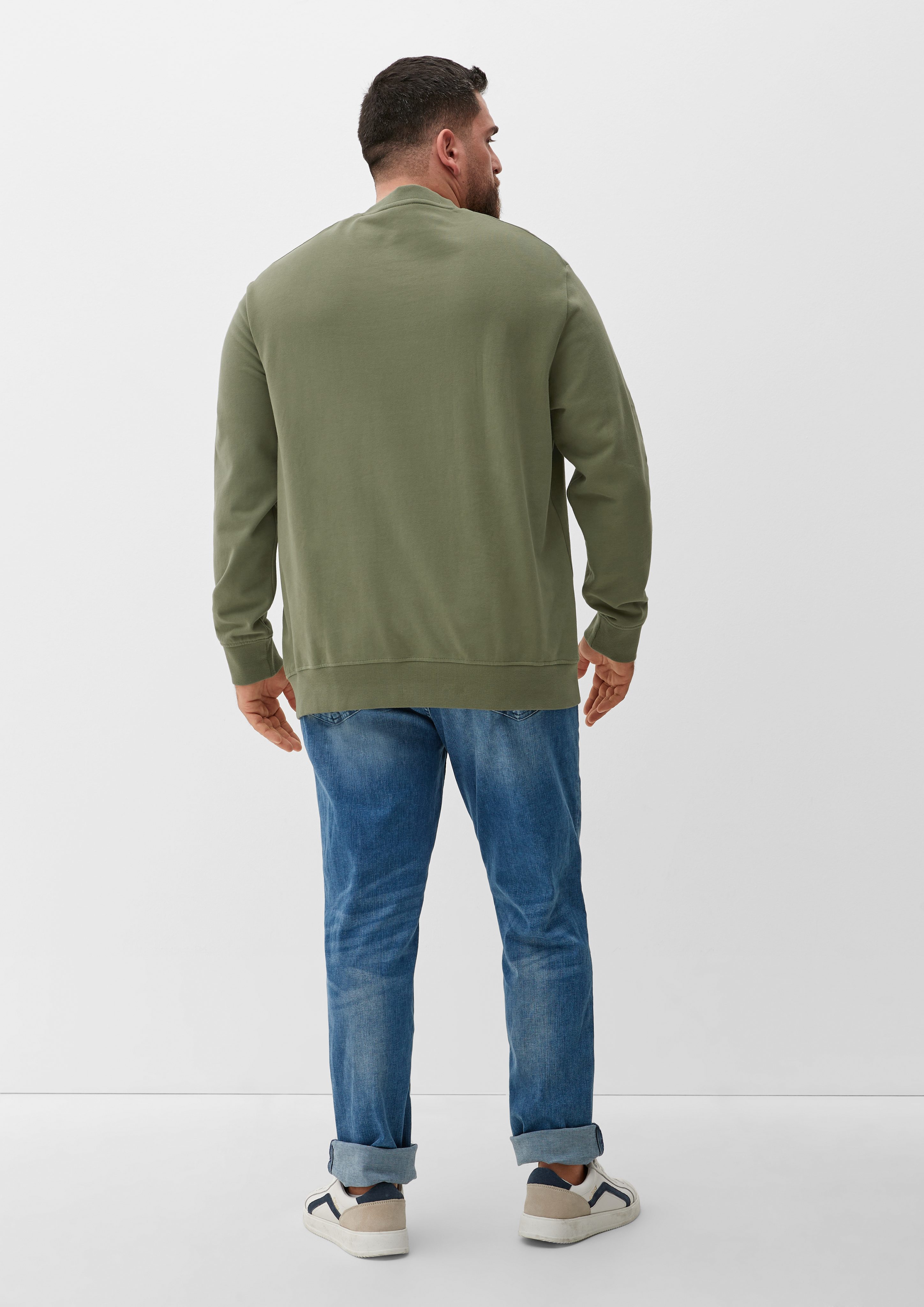 Sweatshirt mit s.Oliver olivgrün Frontprint Sweatshirt