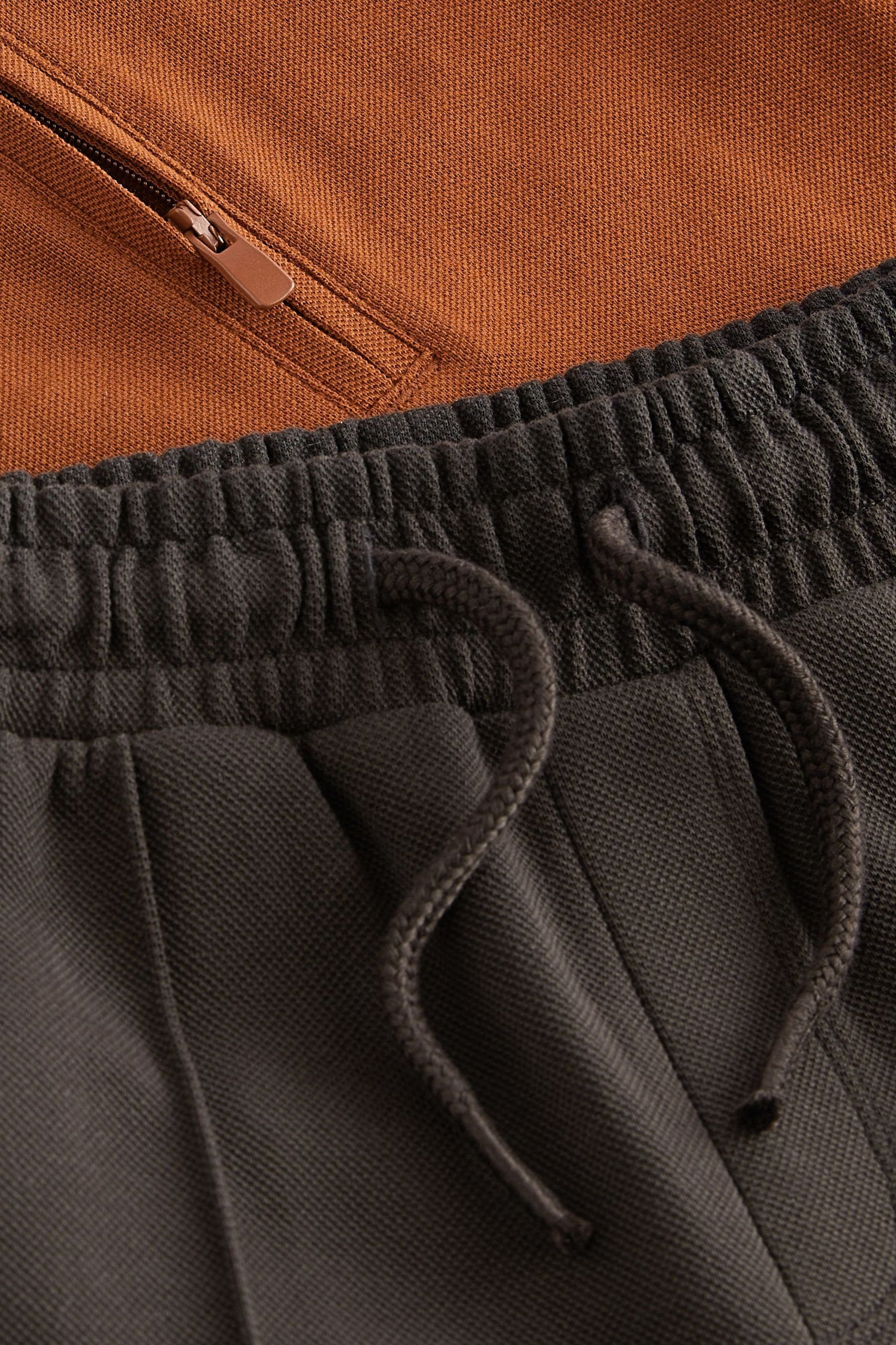 Brown Next und Pikee-Poloshirt Langärmeliges Jogginghose & Shirt Hose (2-tlg)