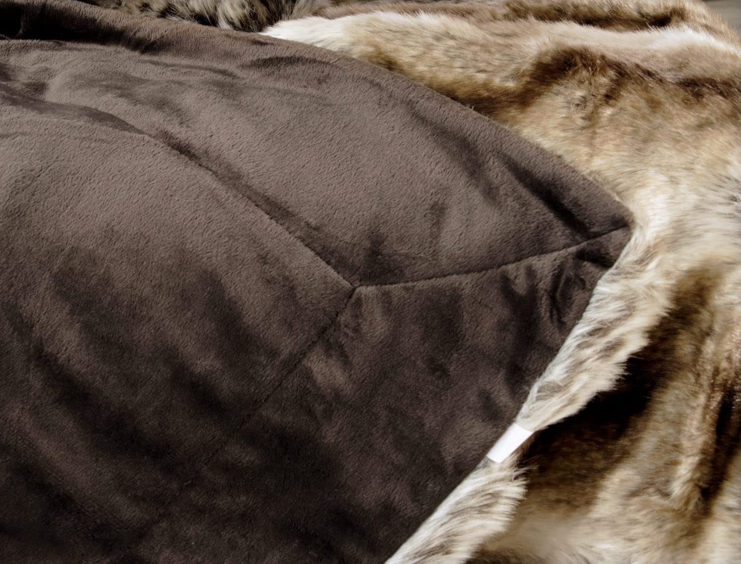 Wohndecke Felldecke (Kunstfell) Wolf grau-braun, Wohnen günstig online kaufen