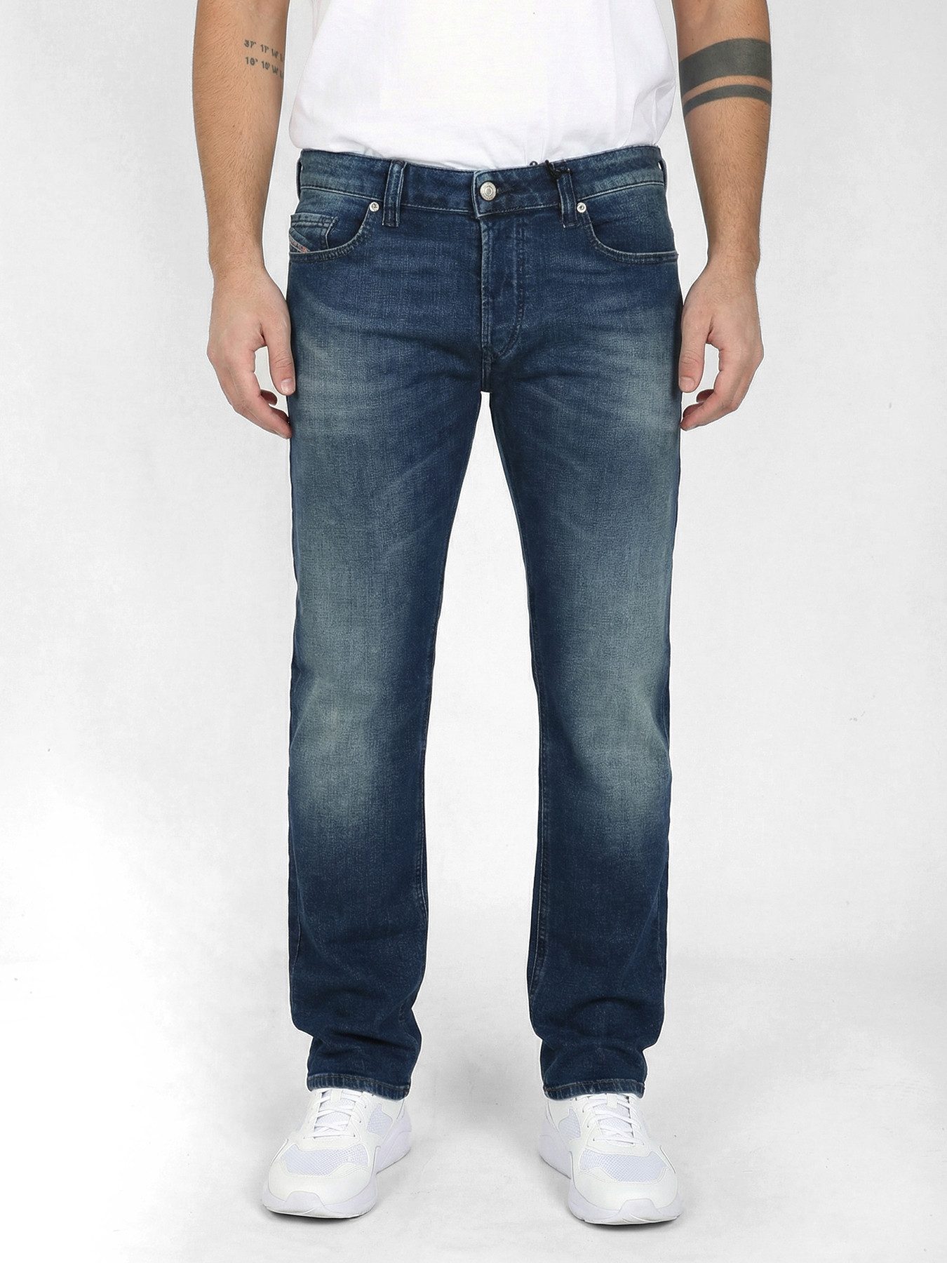 Diesel Straight-Jeans Leicht & Supersoft - SAFADO X R369F - Länge:32 gerade Beinform, mittlerer Stretch