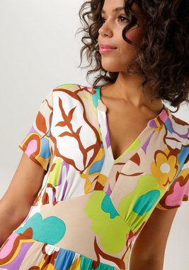 Aniston CASUAL Sommerkleid mit großflächigem, graphischem Blumendruck - NEUE KOLLEKTION