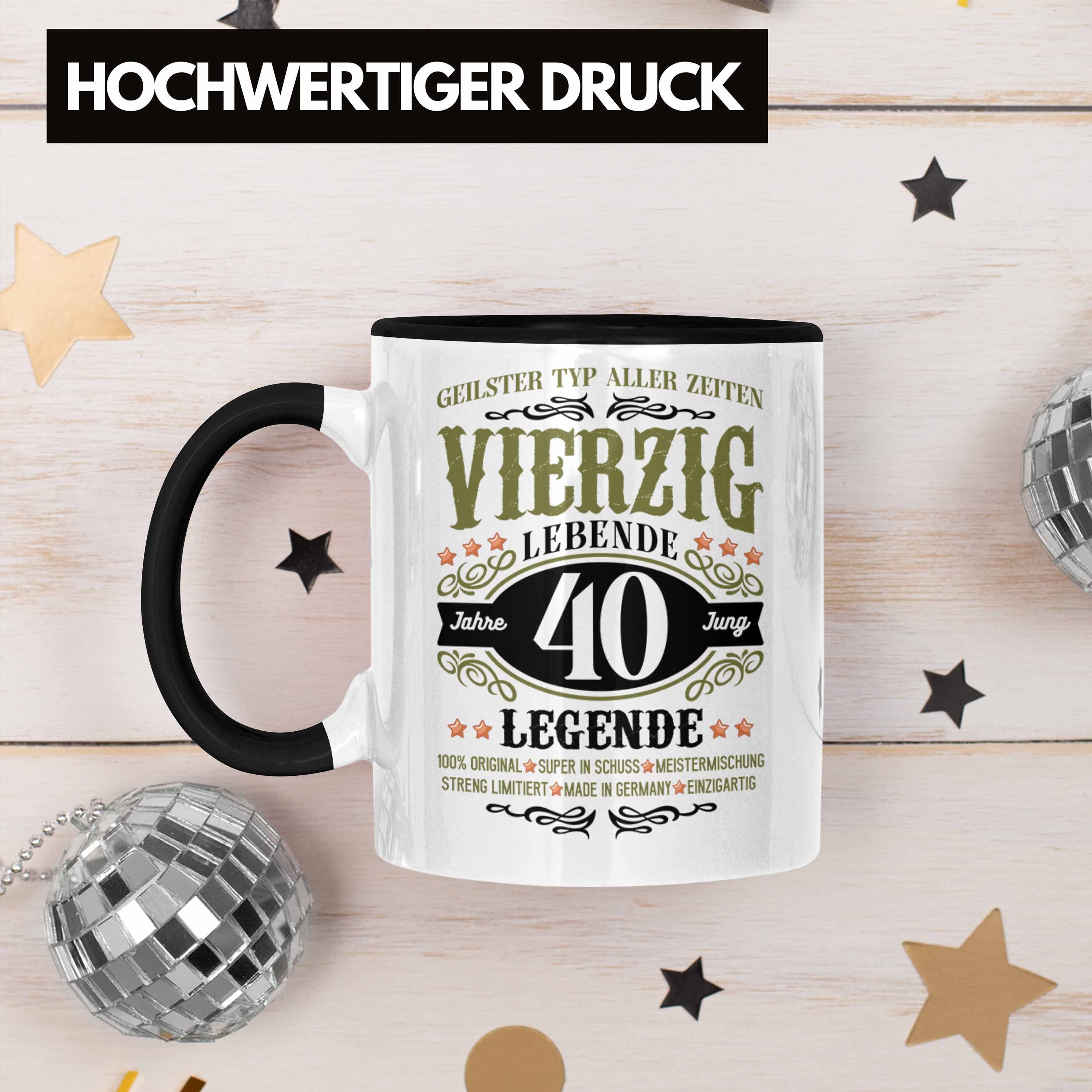 Trendation Tasse Trendation - Alt 40 Lustig Geschenkidee 40. Vater Männer Geschenk Schwarz Vater Geschenke 40 Mann Männer Geburtstag Limitiert Tasse Streng Jahre 40er