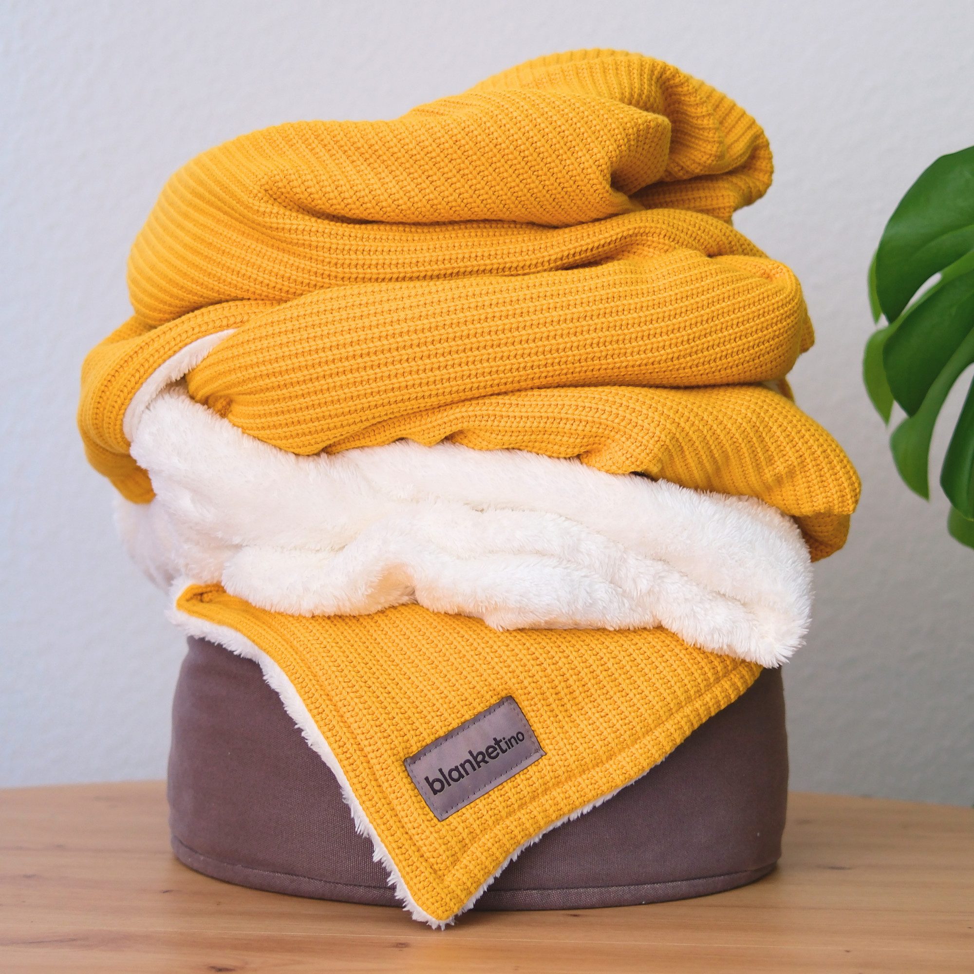 Wohndecke Premium Kuscheldecke mit Baumwollstrick, blanketino, extra voluminös