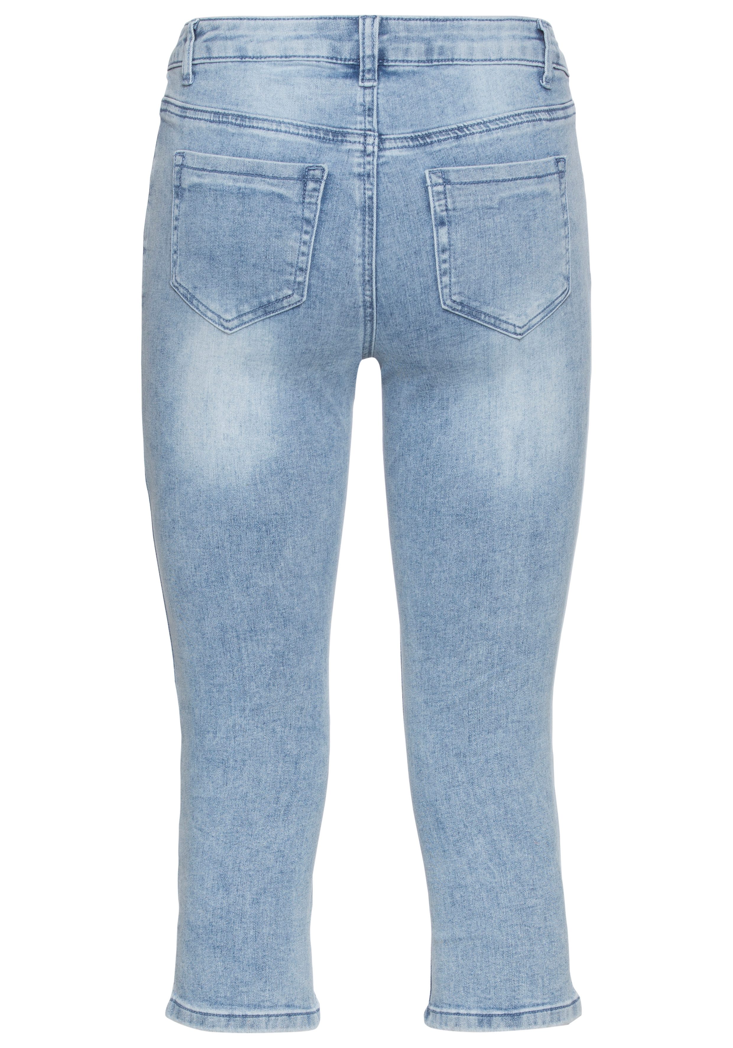 Arizona Caprijeans Ultra-Stretch extra-enger Schnitt, modischer Beinabschluss mit Schlitz