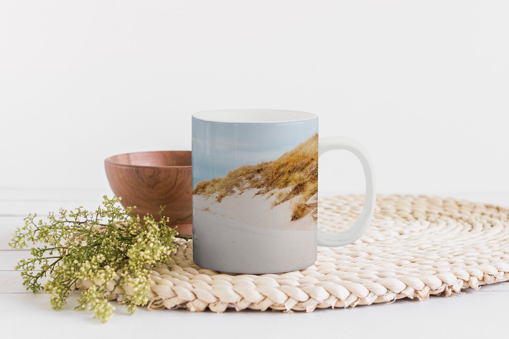 MuchoWow Tasse Das Teetasse, den Meer Teetasse, Keramik, Dünen, Kaffeetassen, Geschenk hinter Becher