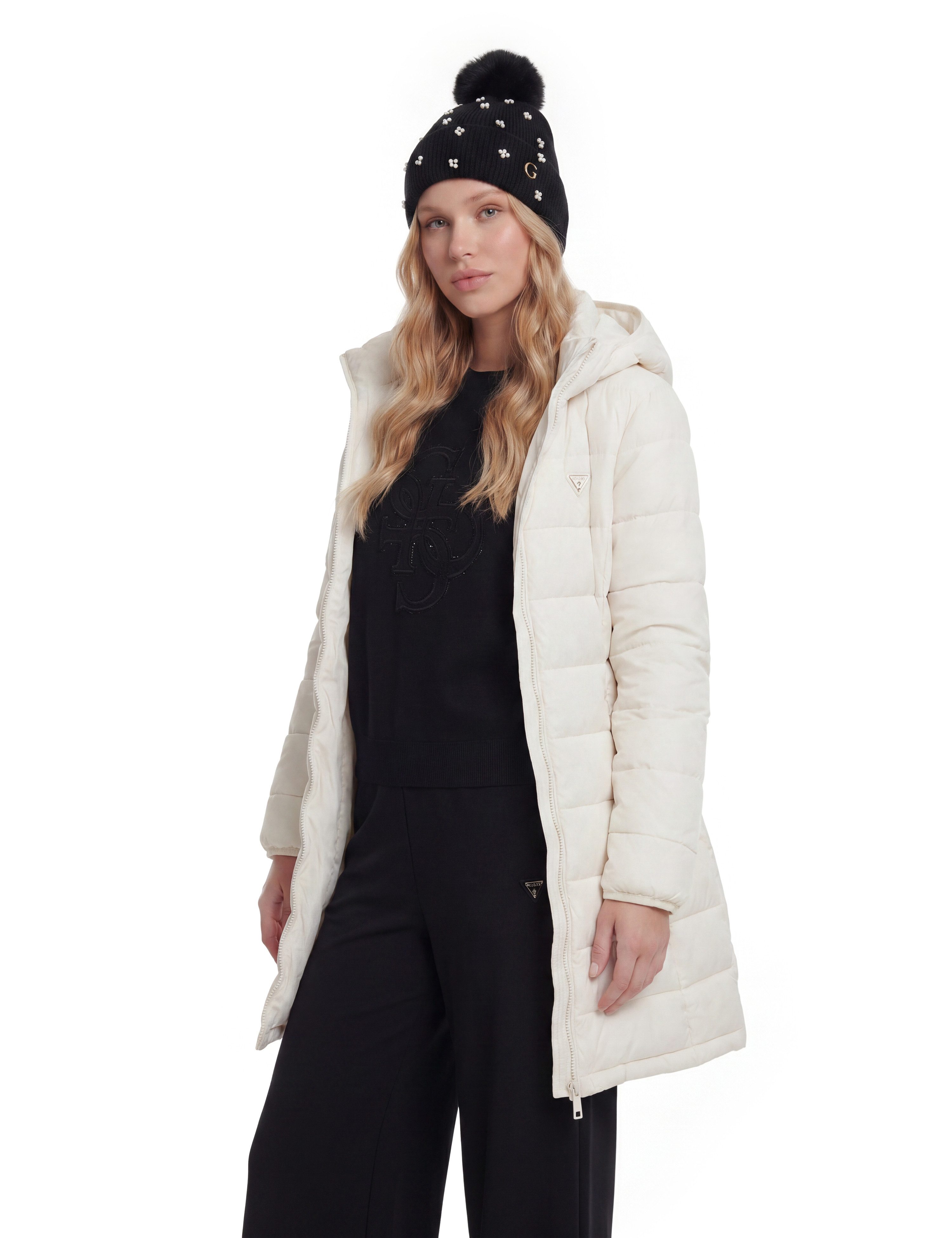 Guess Bommelmütze KNITTED BEANIE mit Perlenverzierung