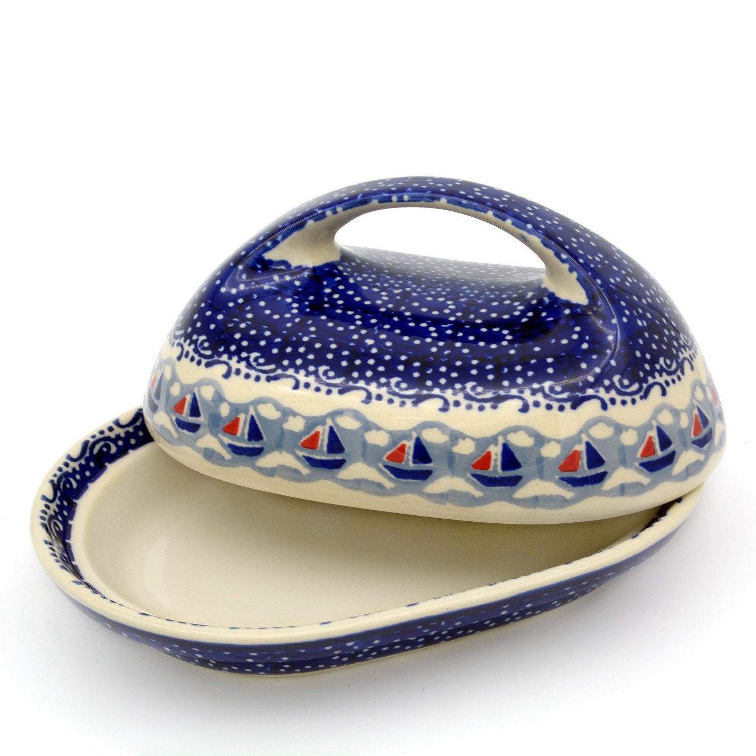 Bunzlauer Keramik Manufaktura Butterdose oval mit großem Griff, Unterteil und Deckel oval geformt, großer Griff.