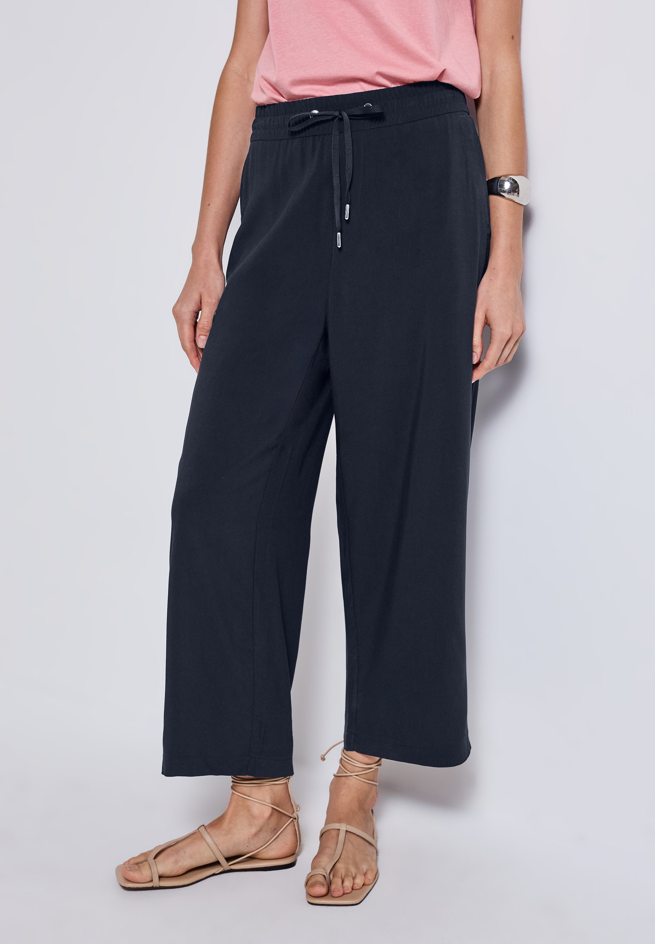 STREET ONE Stoffhose Style Emee Sommerhose mit elastischem Bund mit Tunnelz günstig online kaufen