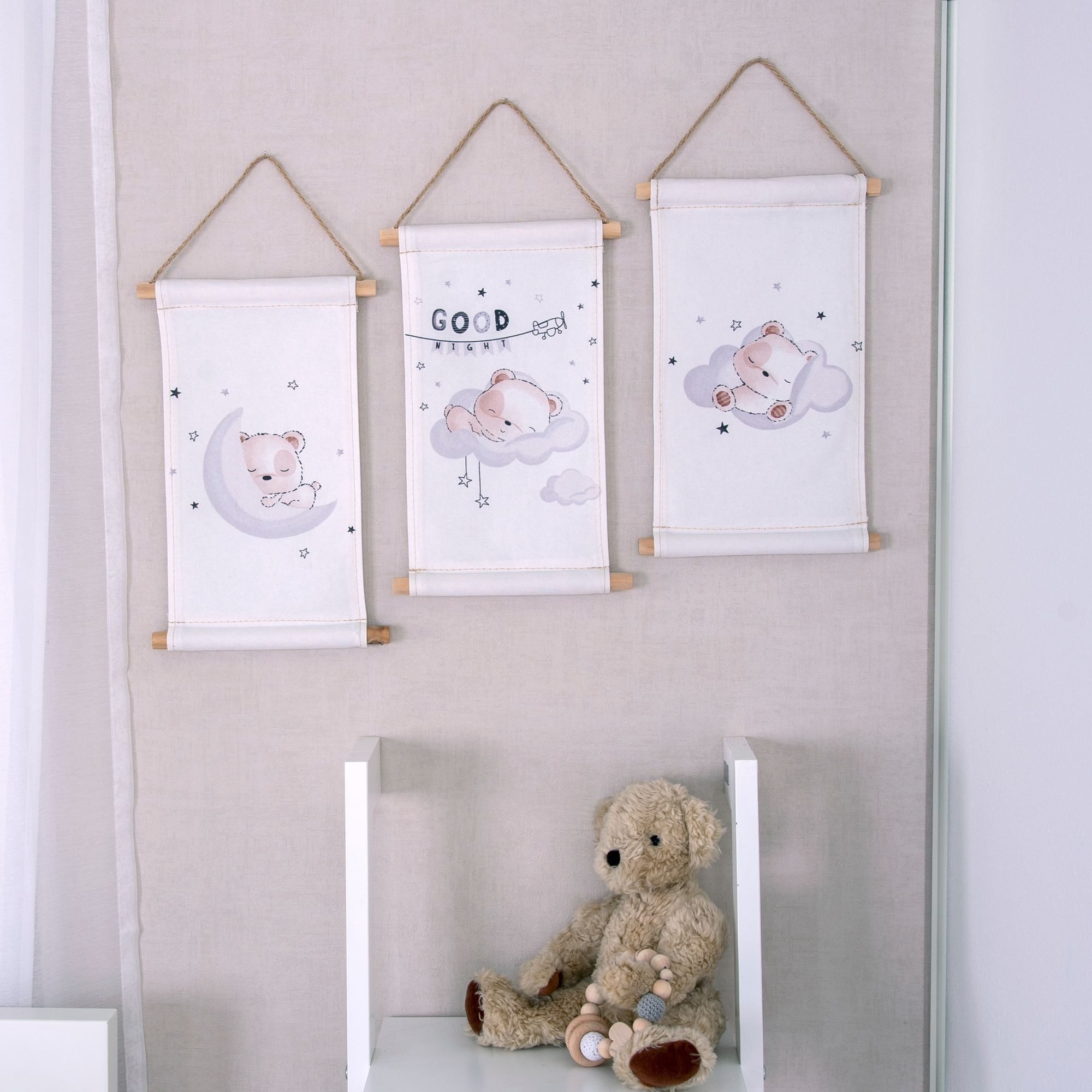 Herding Wandbild Wandbilder-Set Sleeping Little Bear 3er-Pack 20 x 30 cm 100% Baumwolle, Sleeping Little Bear (3 Textile Wandbilder, 3 St), Langlebig