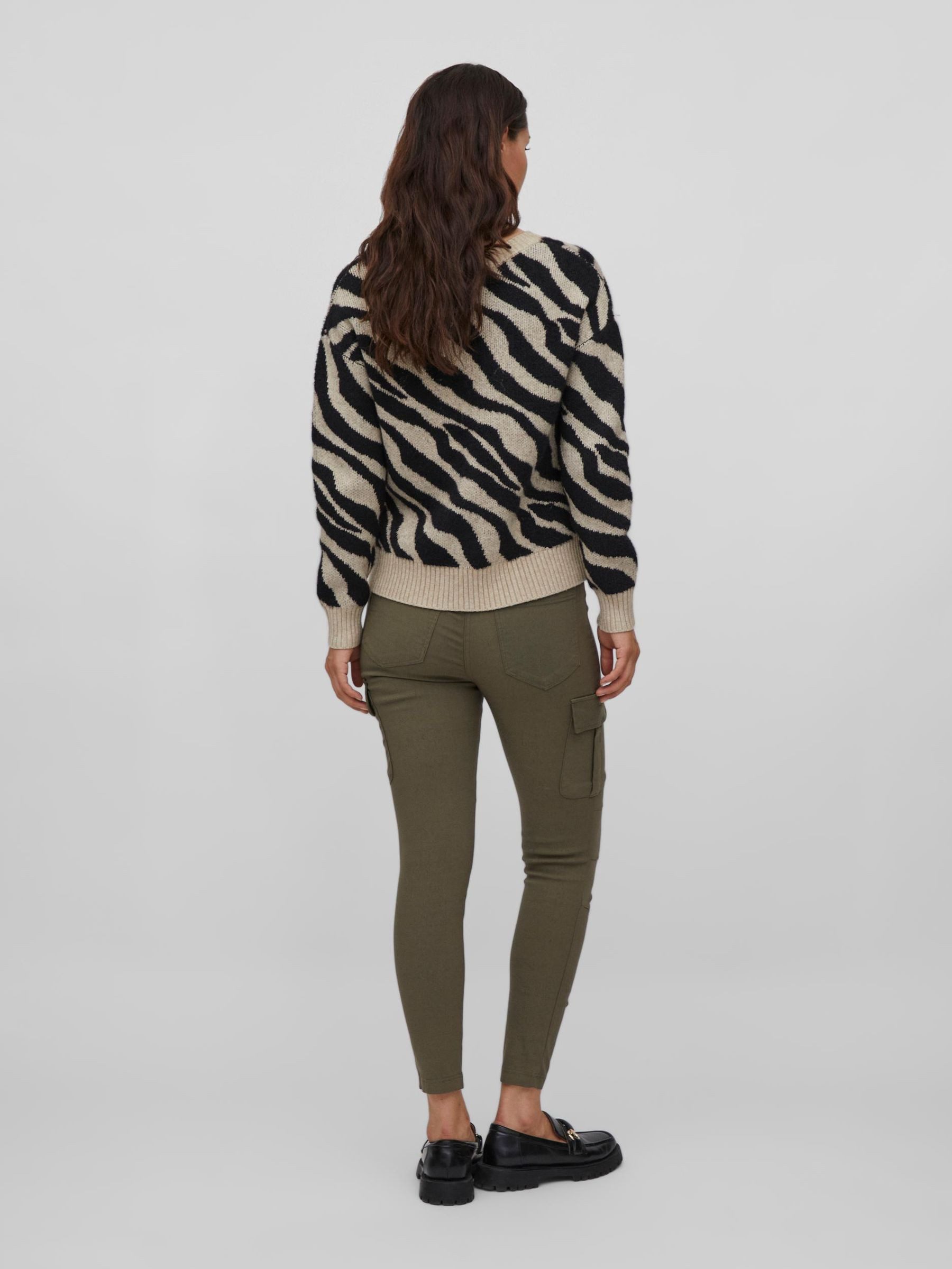 Vila Strickpullover Kuscheliger Strickpullover Jacquard Zebra Animal Muster VIRIL FEAMI VIRIL FEAMI MIX V-NECK L/S KNIT TOP-NOOS
