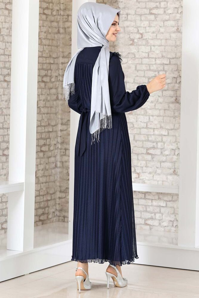 Modavitrini Abendkleid Damen Kleid elegant mit Passe und Faltendetail - Modest Fashion Falten-Optik – Bild 4 von 5