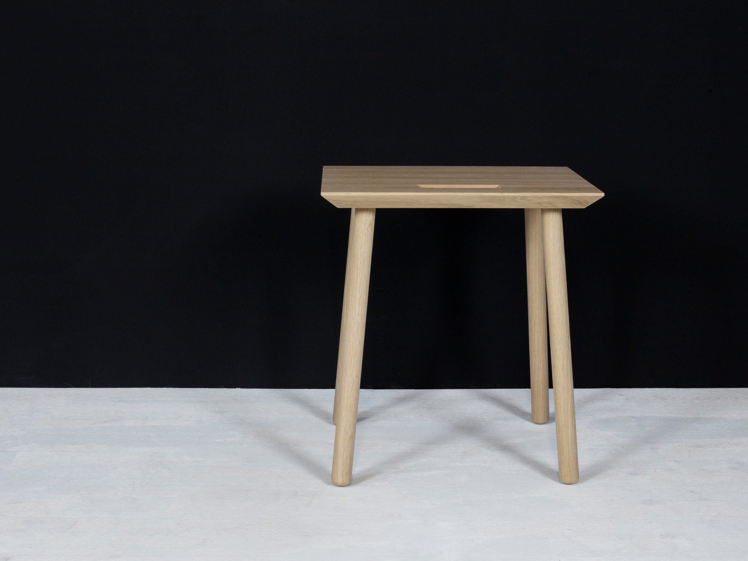 Hocker KNOQDI