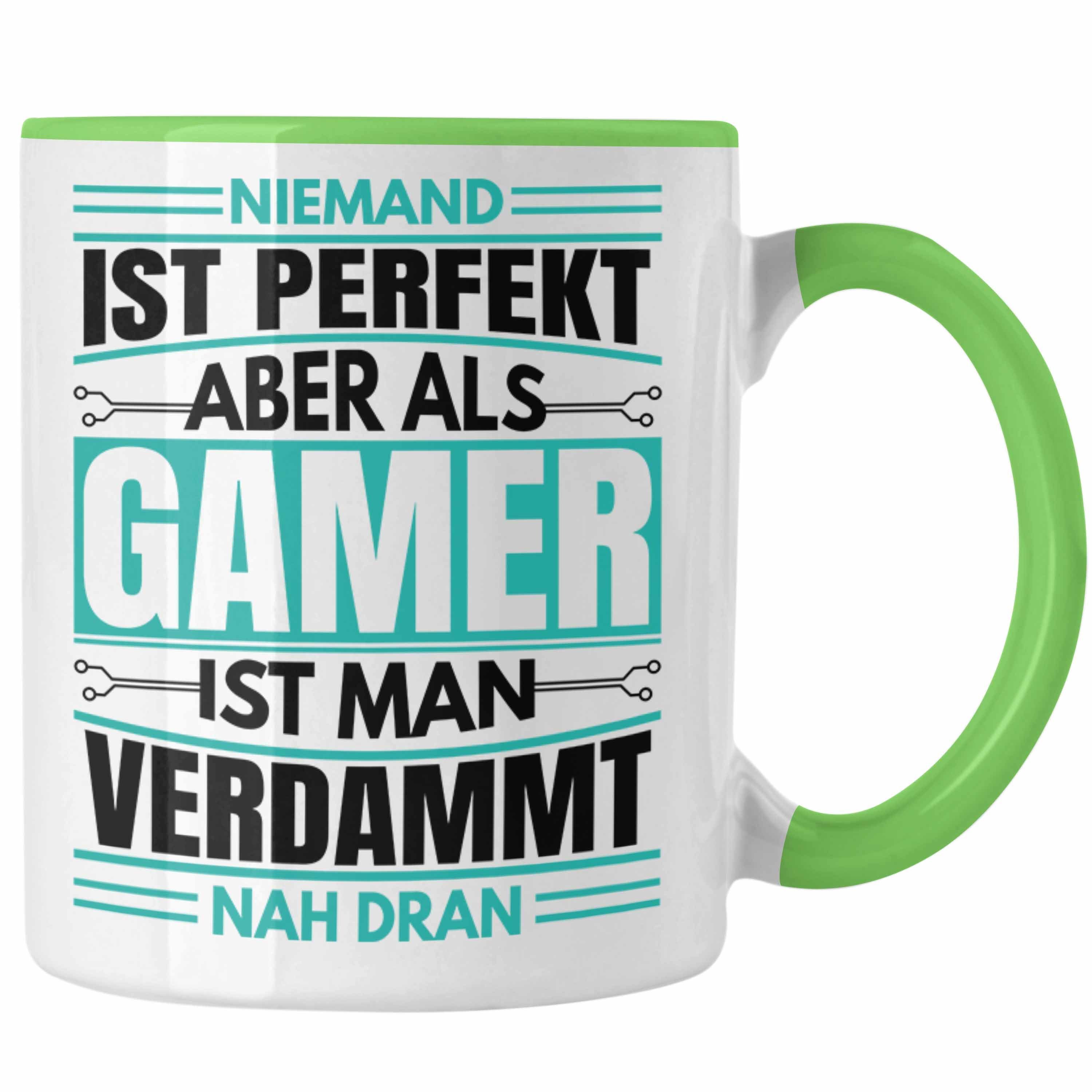 Trendation Tasse Trendation - Gamer Tasse Geschenk Niemand Ist Perfekt Zocker Geschenkidee für Jungs Grün