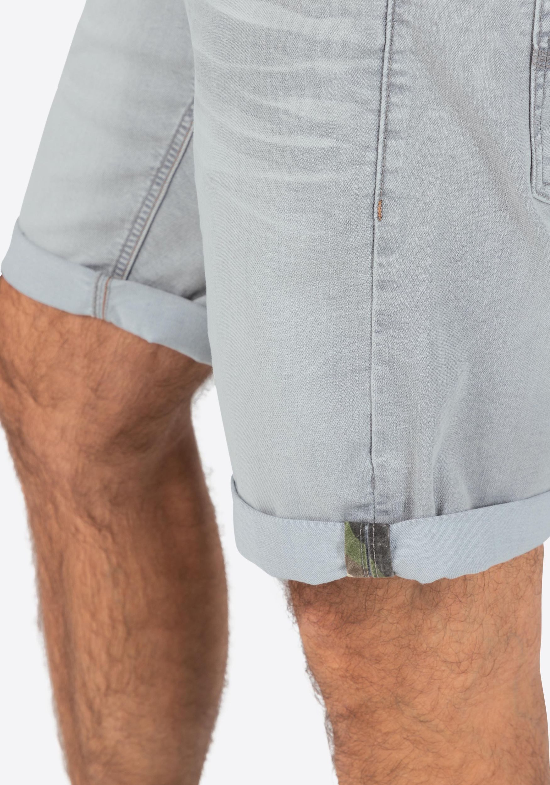 TIMEZONE Jeansshorts Männer Regular Fit für Herren Baumwolle Normal Fit unifarben atmungsaktiv Knopfleiste – Bild 4 von 5