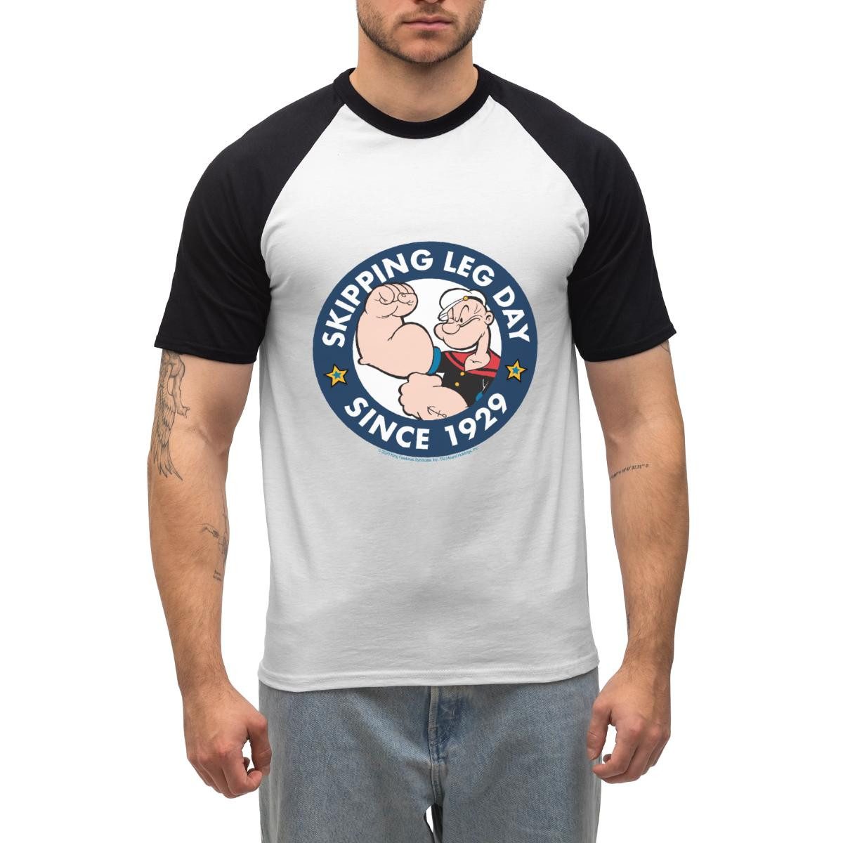 Spreadshirt T-Shirt Popeye Skipping Leg Day Since 1929 Herren Baseball Shirt (1-tlg)
