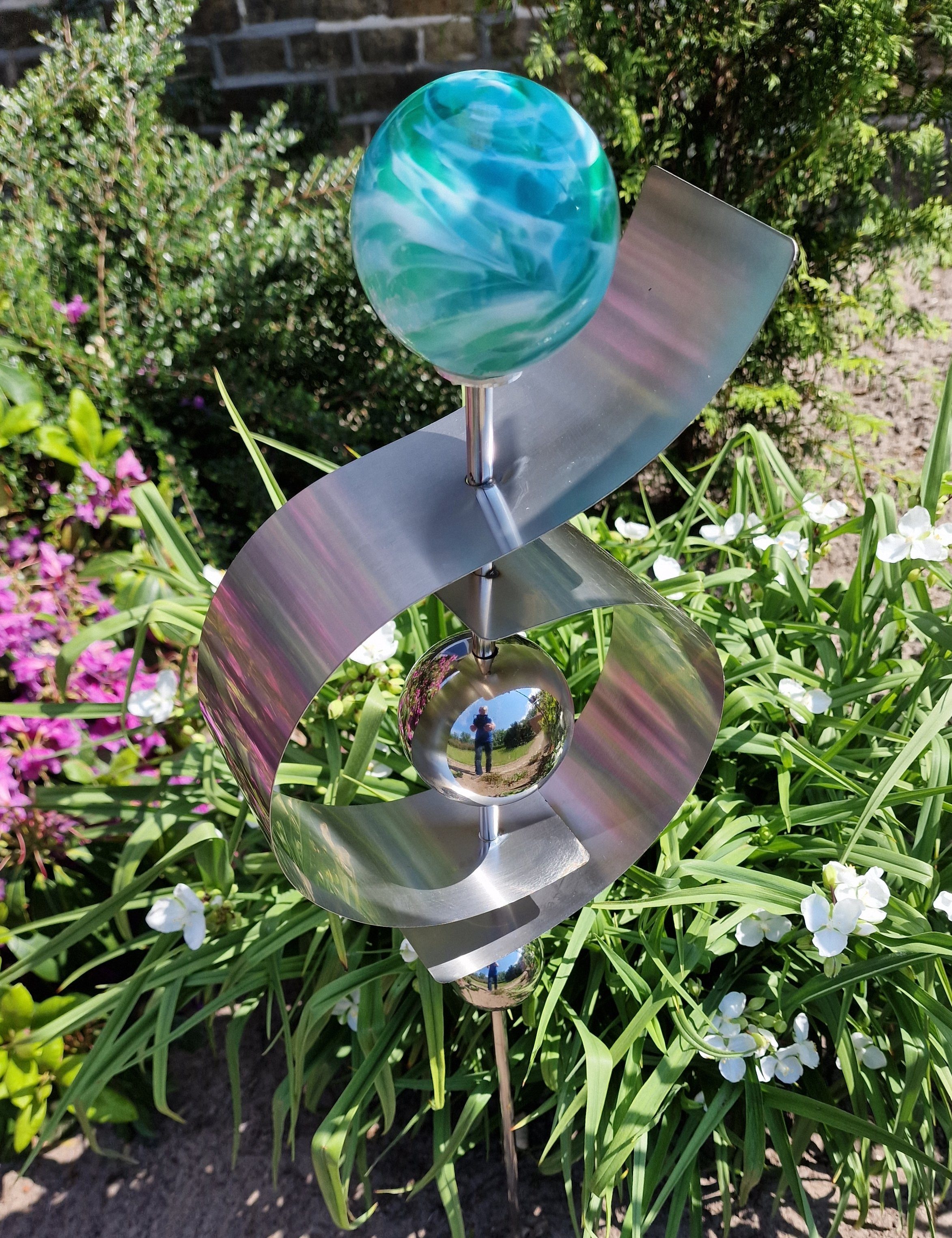 Jürgen Bocker - Gartenambiente Gartenstecker Glaszauber Jupiter aus Edelstahl 100 cm Beetstecker Glaskugel