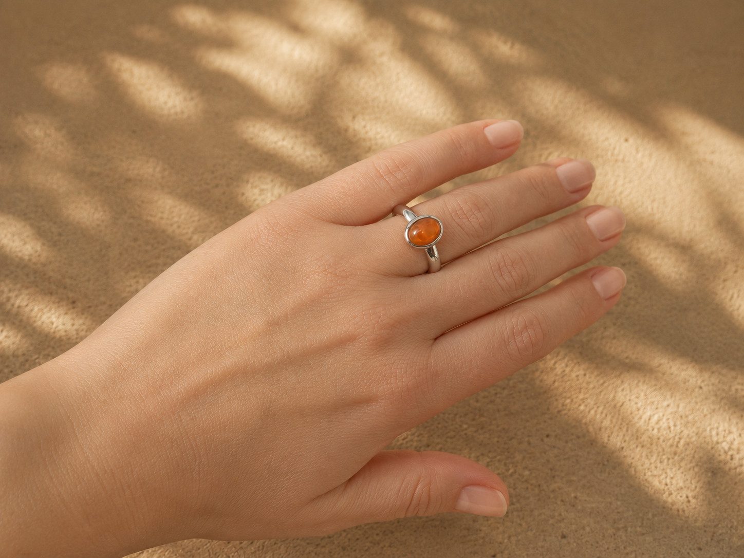 Sogni d'oro Fingerring "Opalglut" mit orangenem Kristallopal, Silber 925