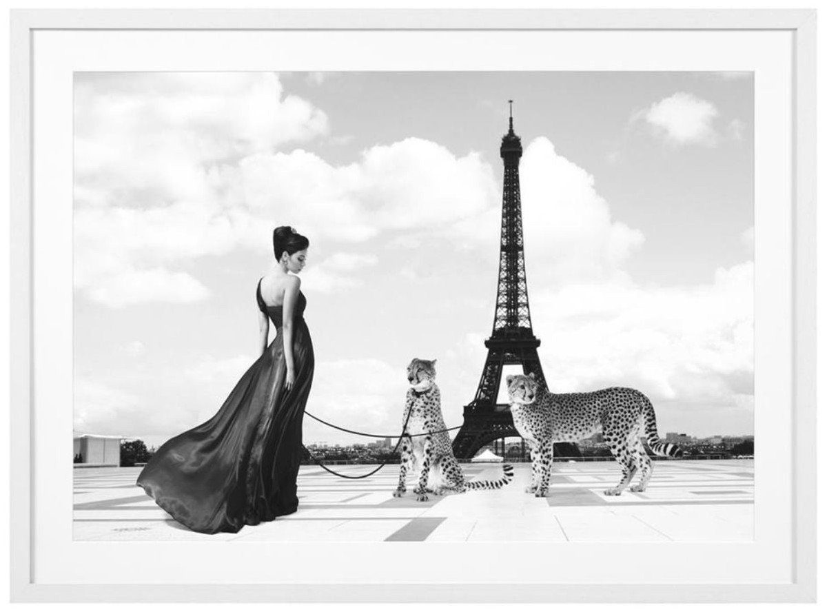Casa Padrino Bilderrahmen Luxus Bild Dame mit Geparden in Paris Mehrfarbig / Weiß 115 x H. 85 cm - Kunstdruck mit Holzrahmen