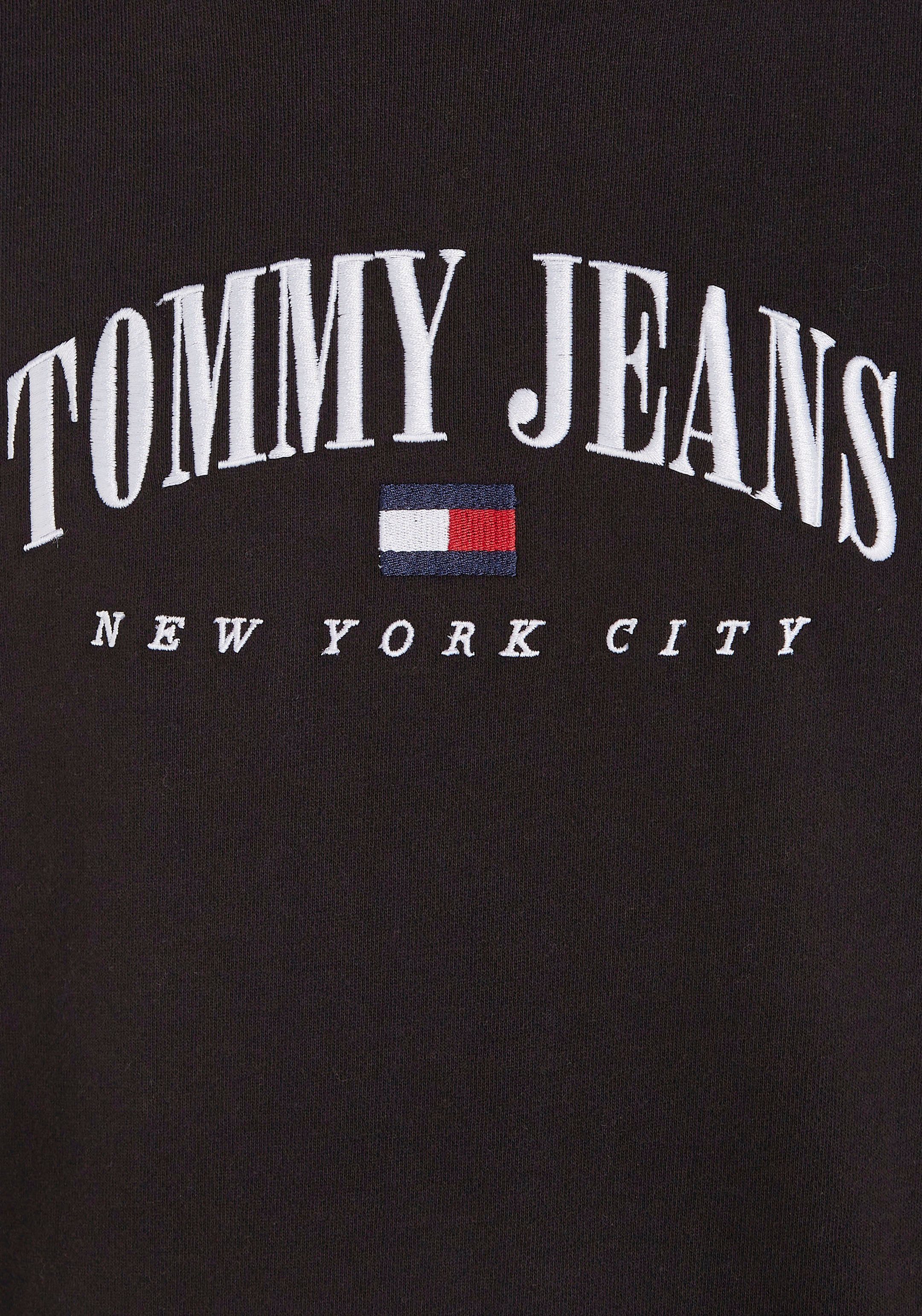 SMALL TJM Jeans mit CREW Sweatshirt VARSITY Tommy REG Black RUndhalsausschnitt